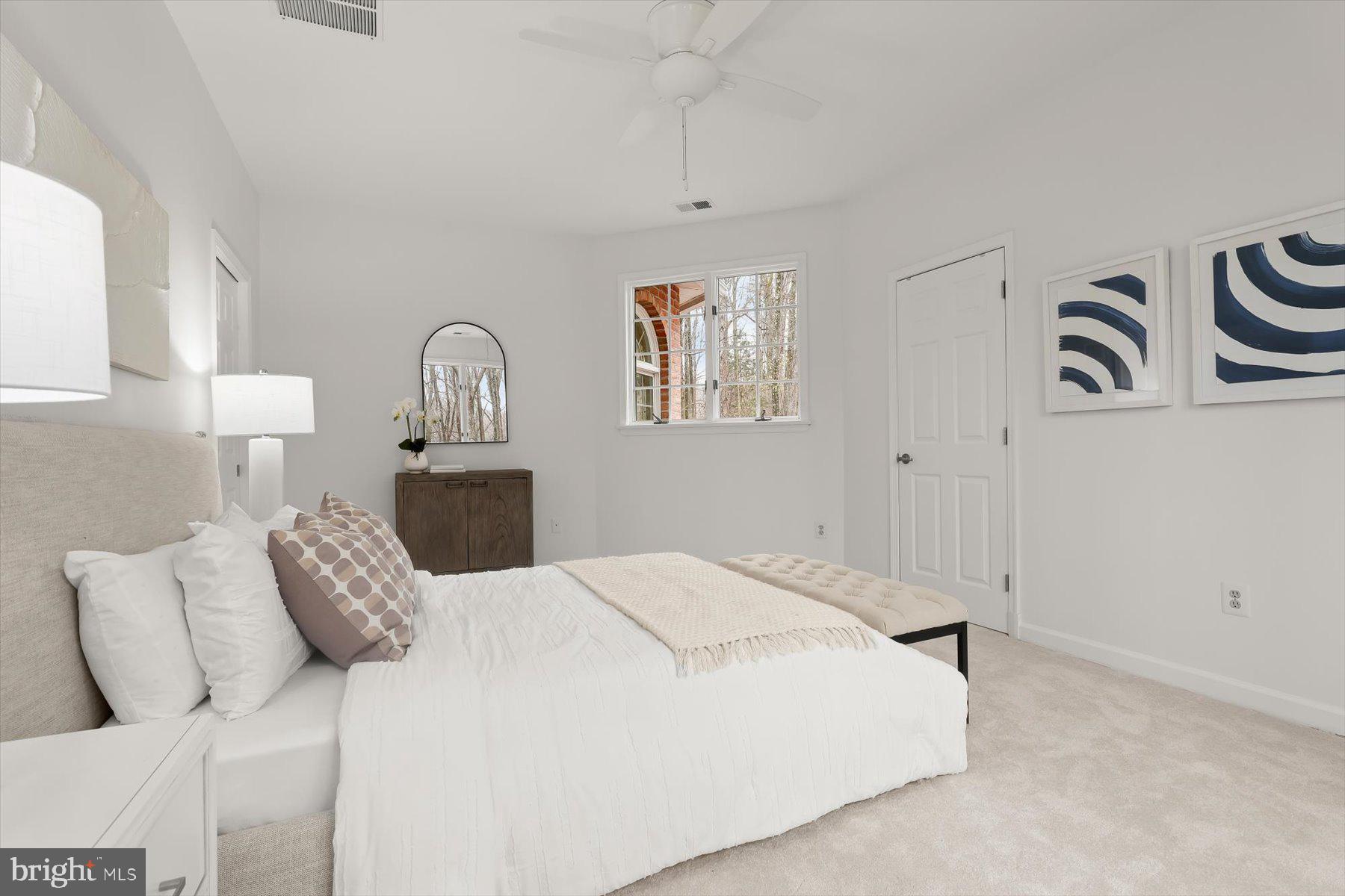 TRIADELPHIA WOODS - Residential