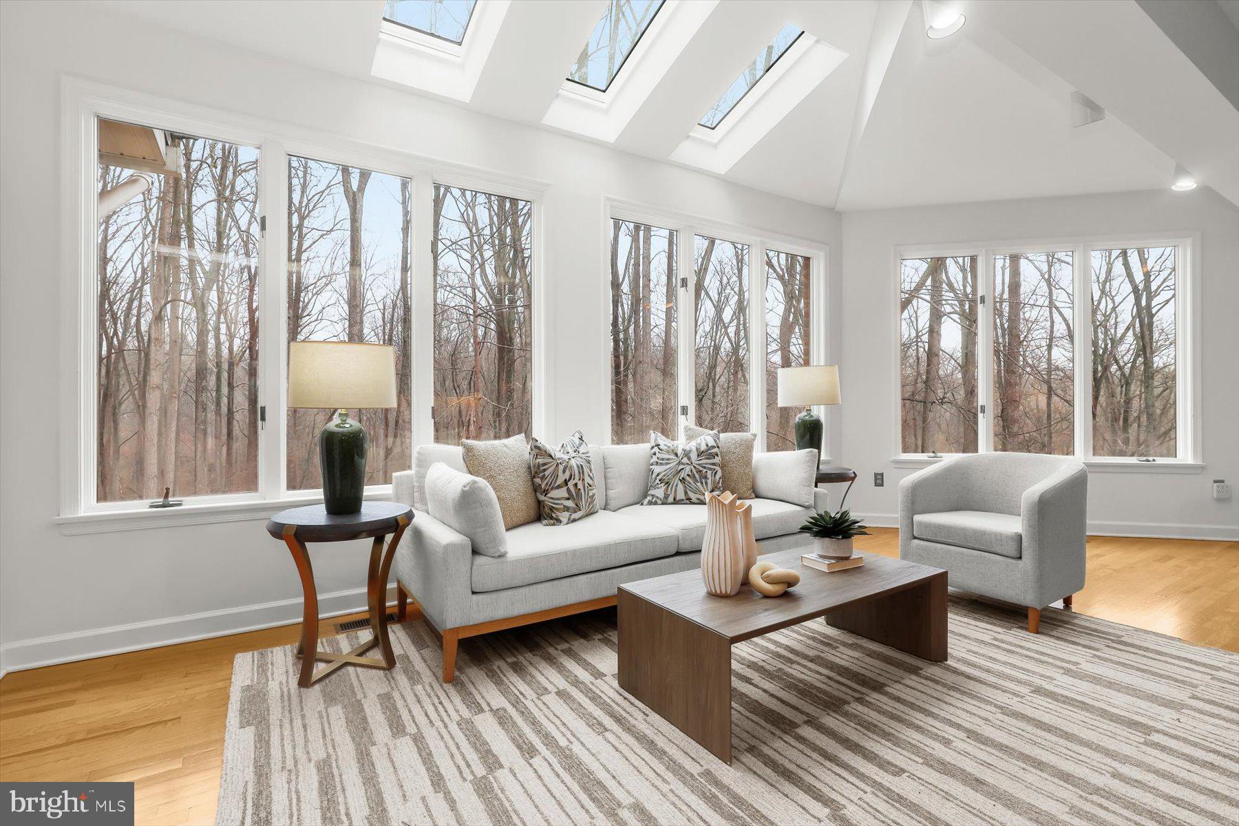 TRIADELPHIA WOODS - Residential