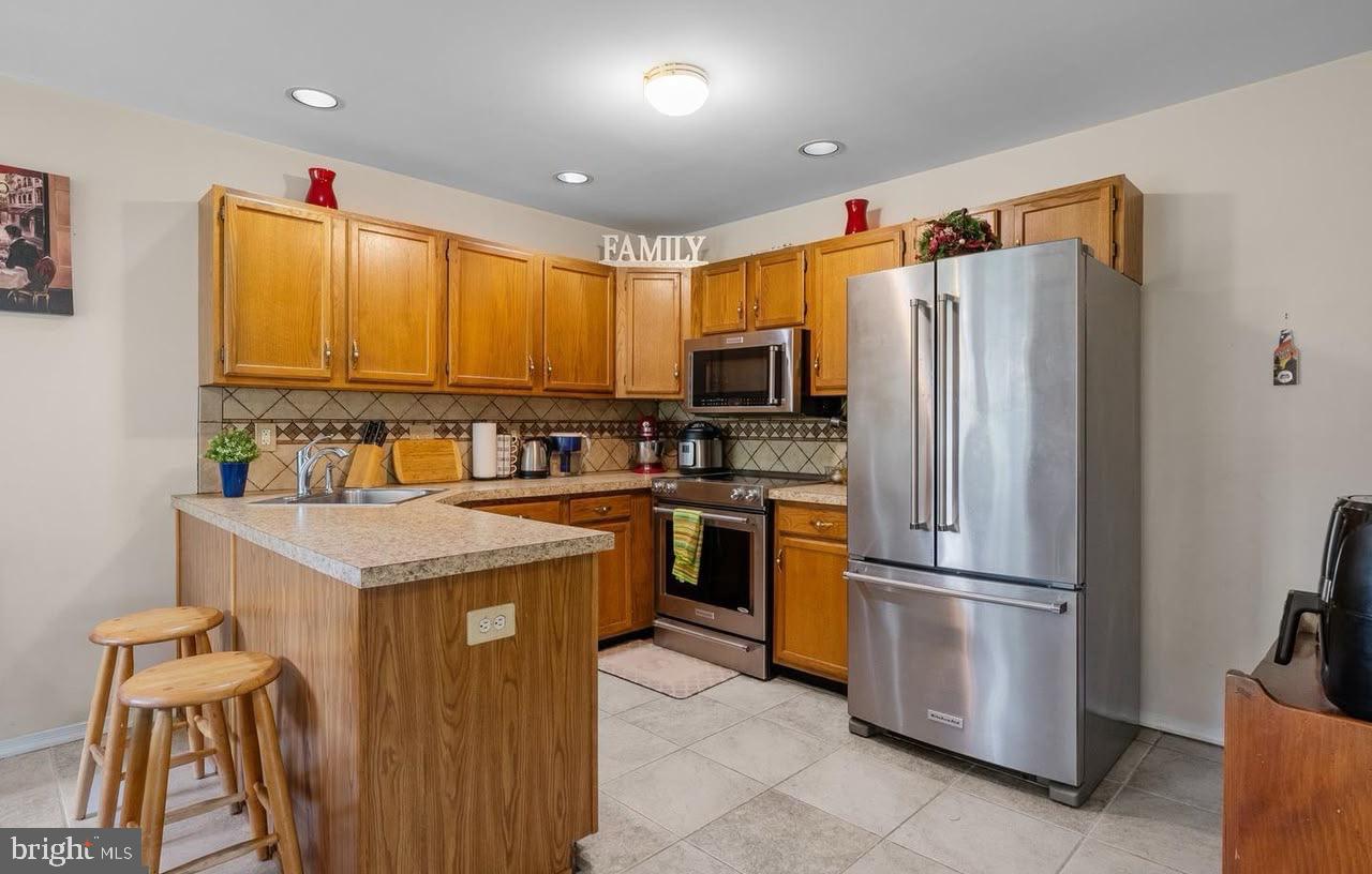 8006 SPRUCE MILL