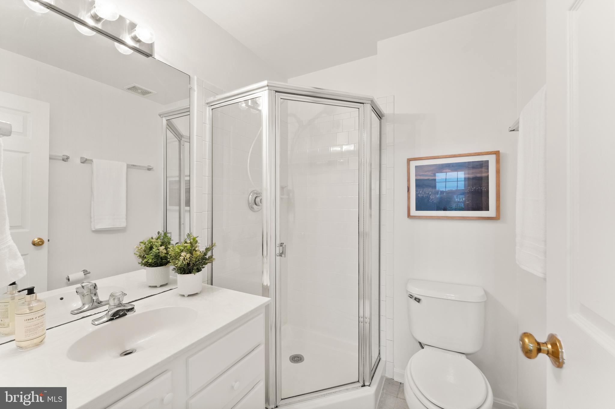 CHATHAM GREEN CONDOMINIUM - Residential