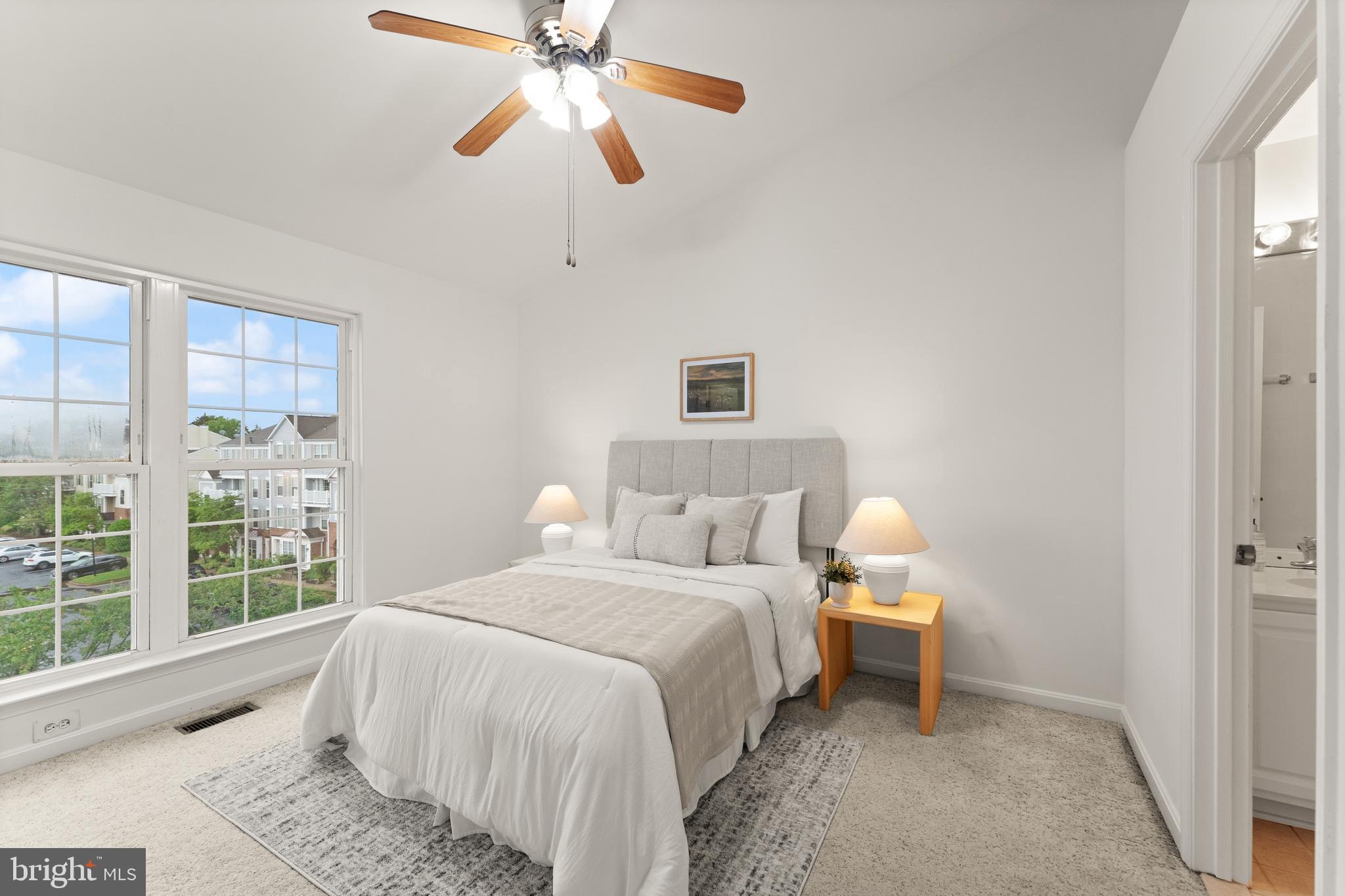 CHATHAM GREEN CONDOMINIUM - Residential