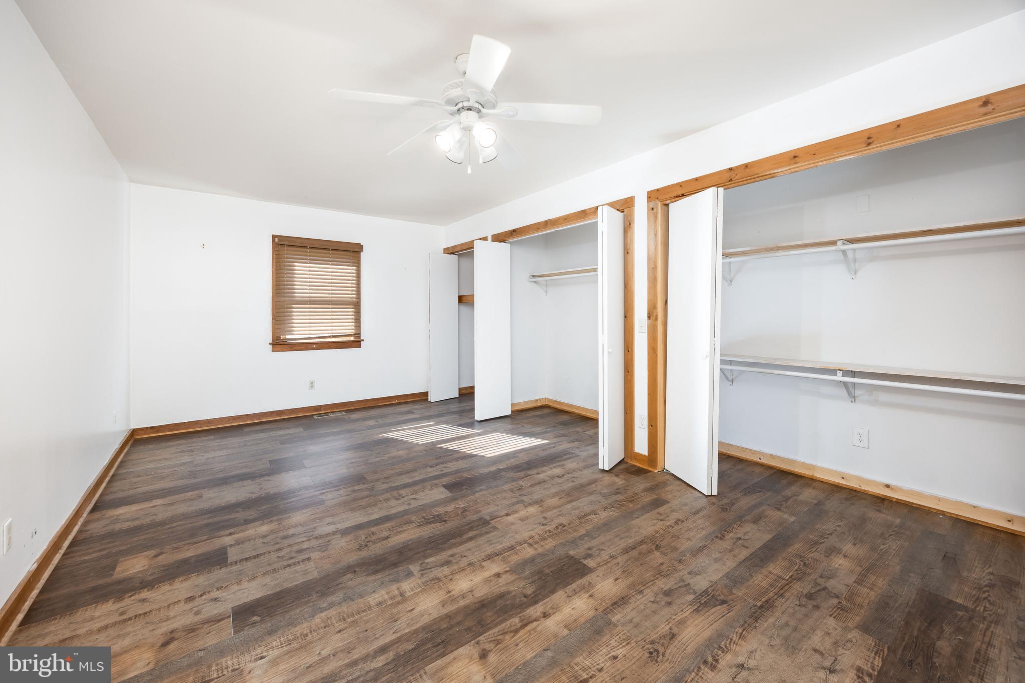 FOXCHASE - Residential