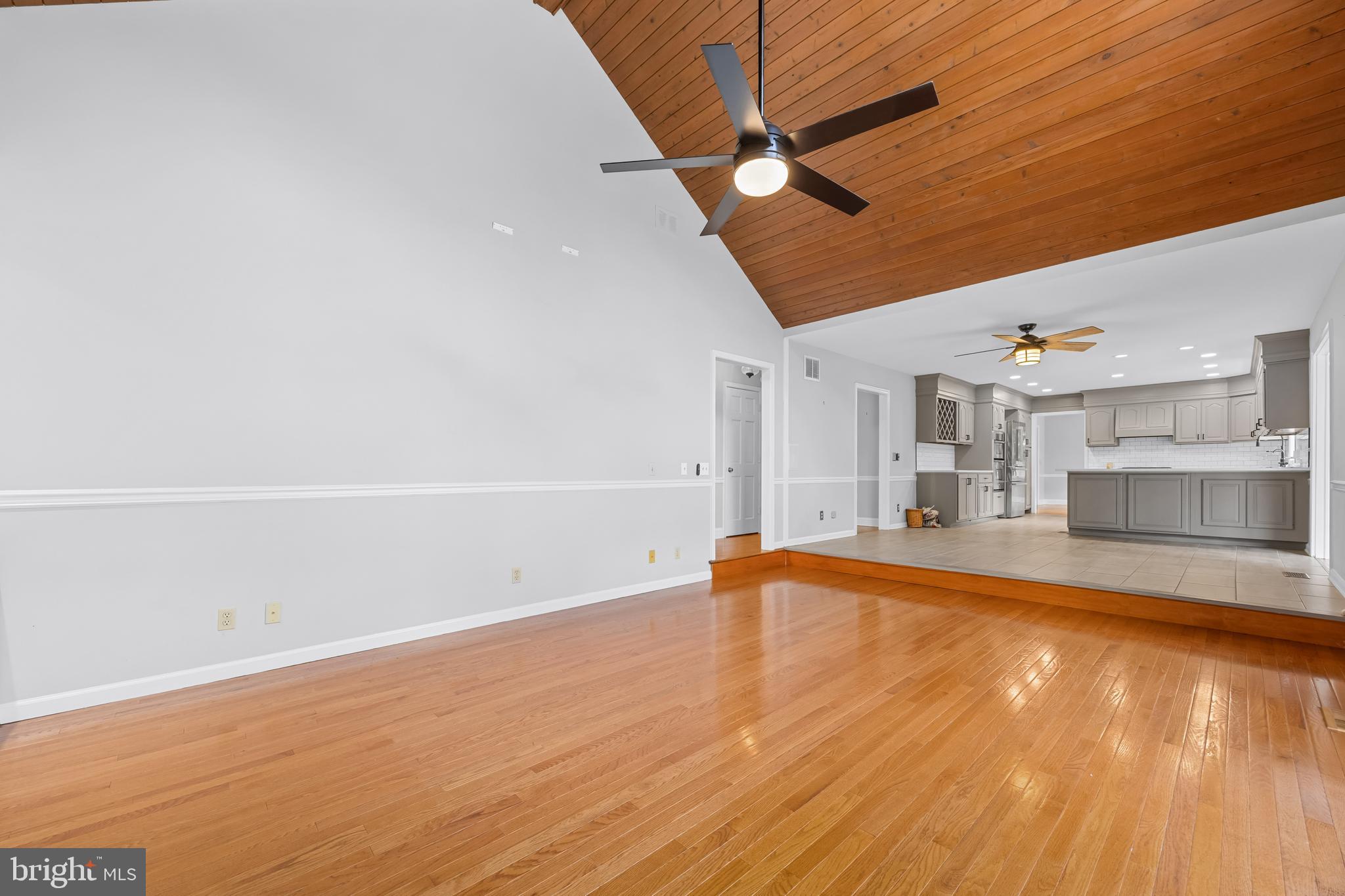 FOXCHASE - Residential