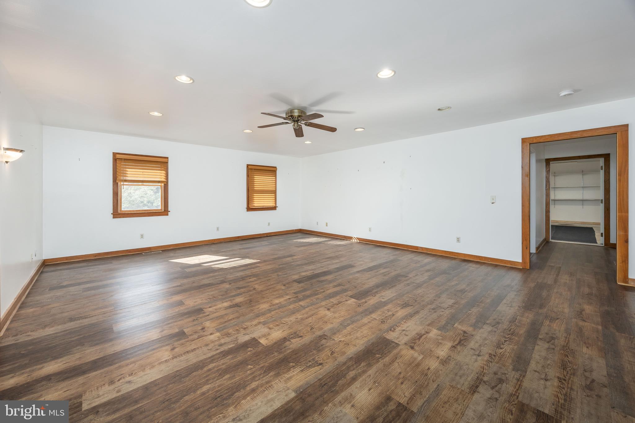 FOXCHASE - Residential