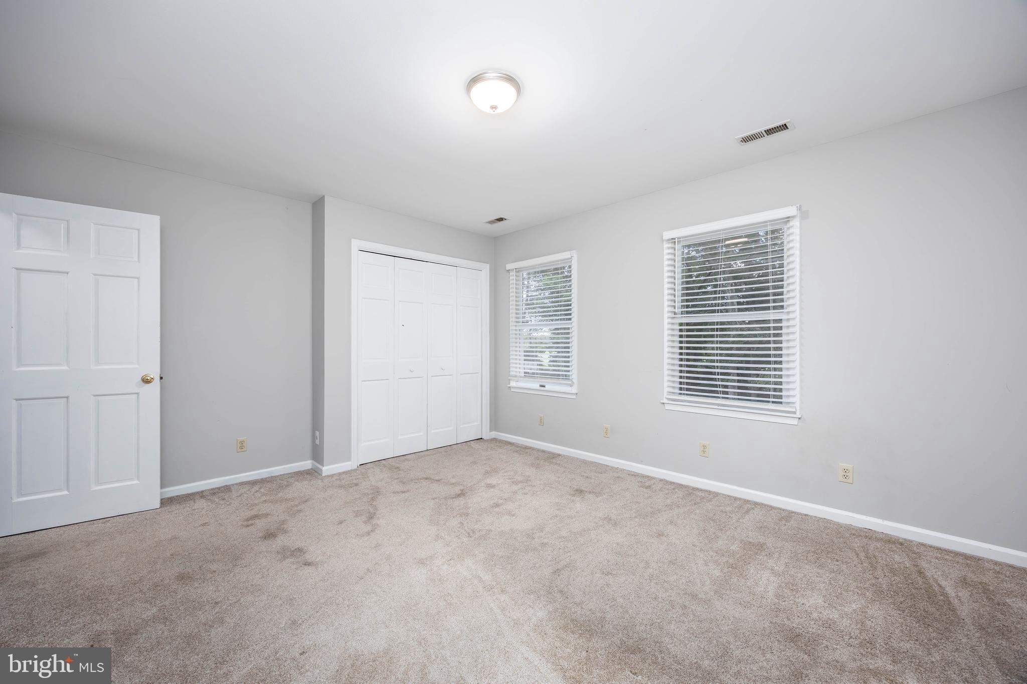 FOXCHASE - Residential