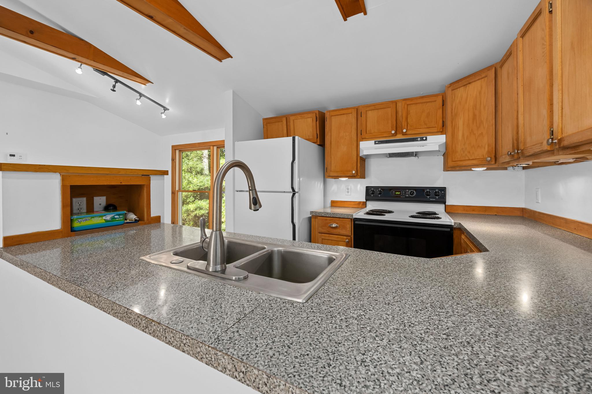 FOXCHASE - Residential