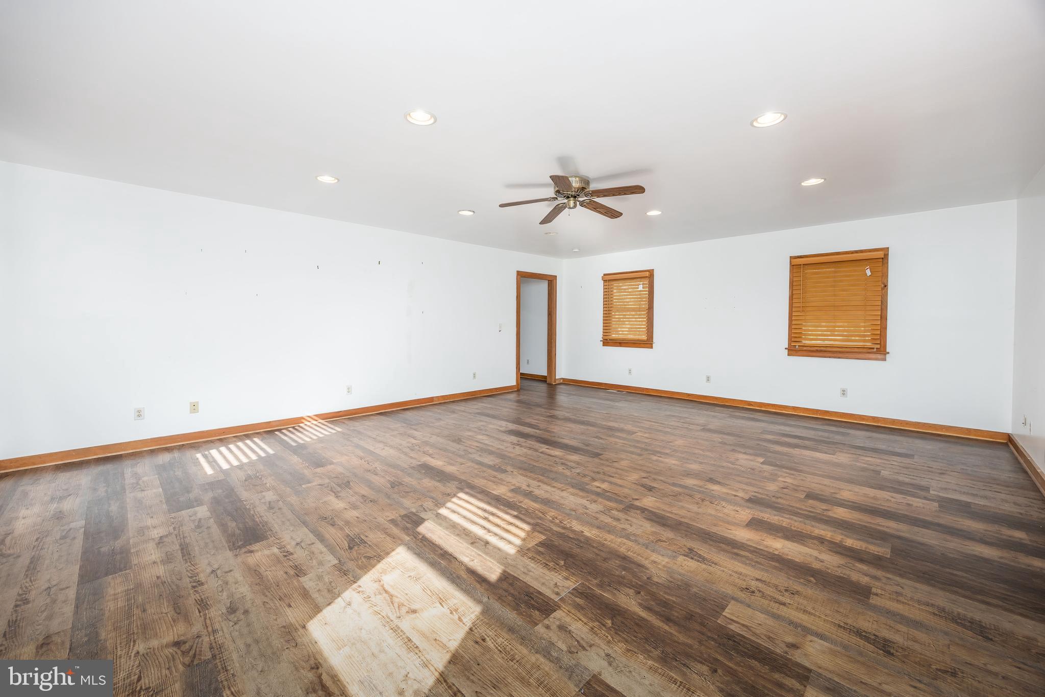 FOXCHASE - Residential