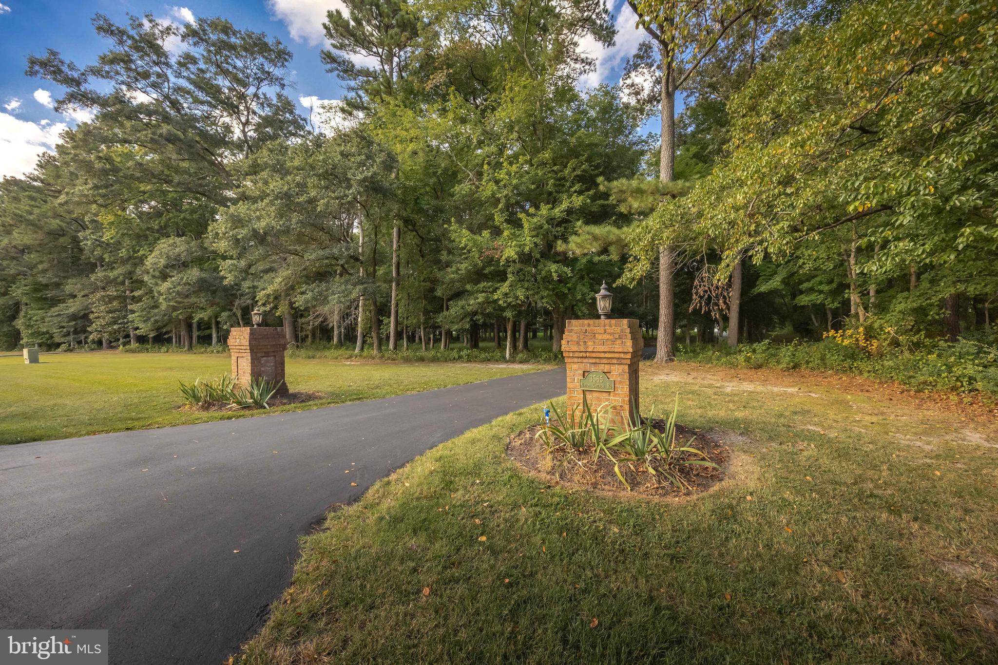 FOXCHASE - Residential