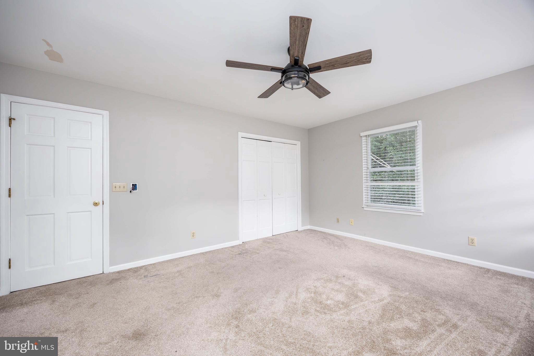 FOXCHASE - Residential