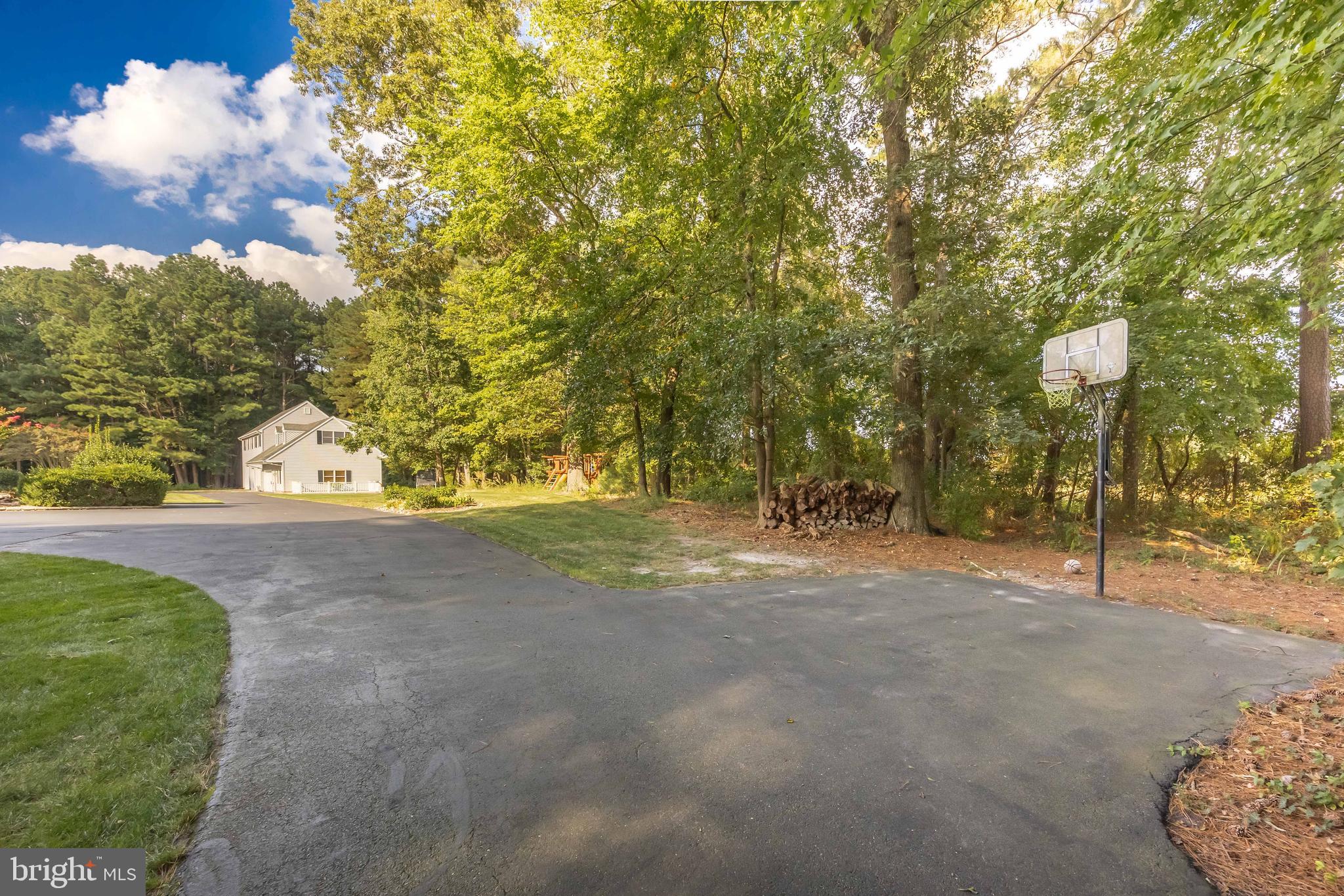 FOXCHASE - Residential