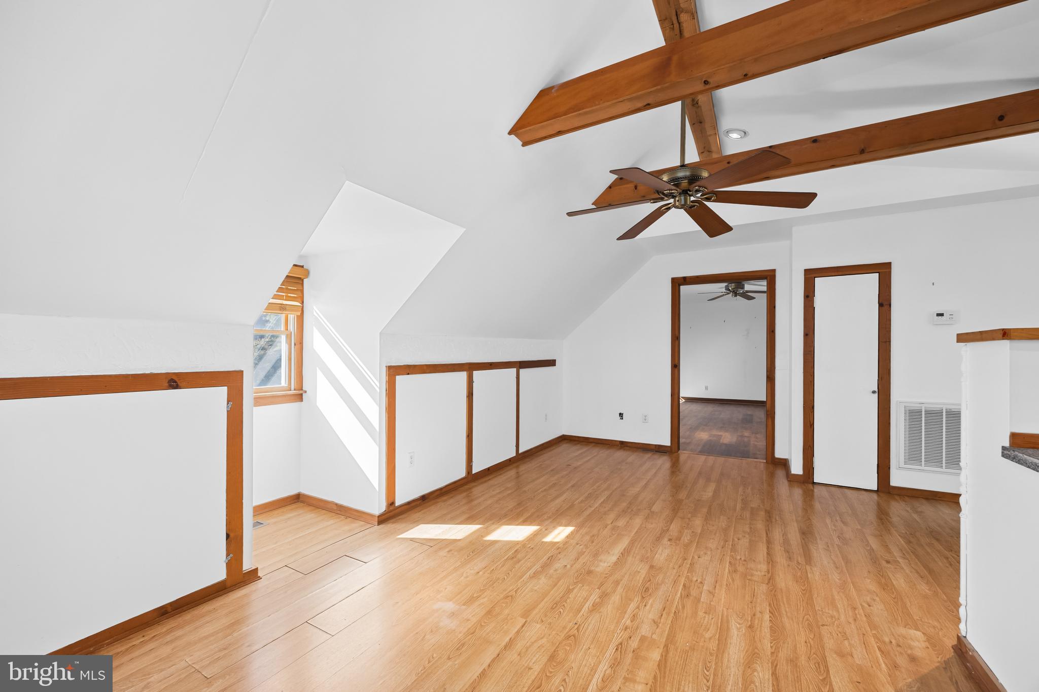 FOXCHASE - Residential