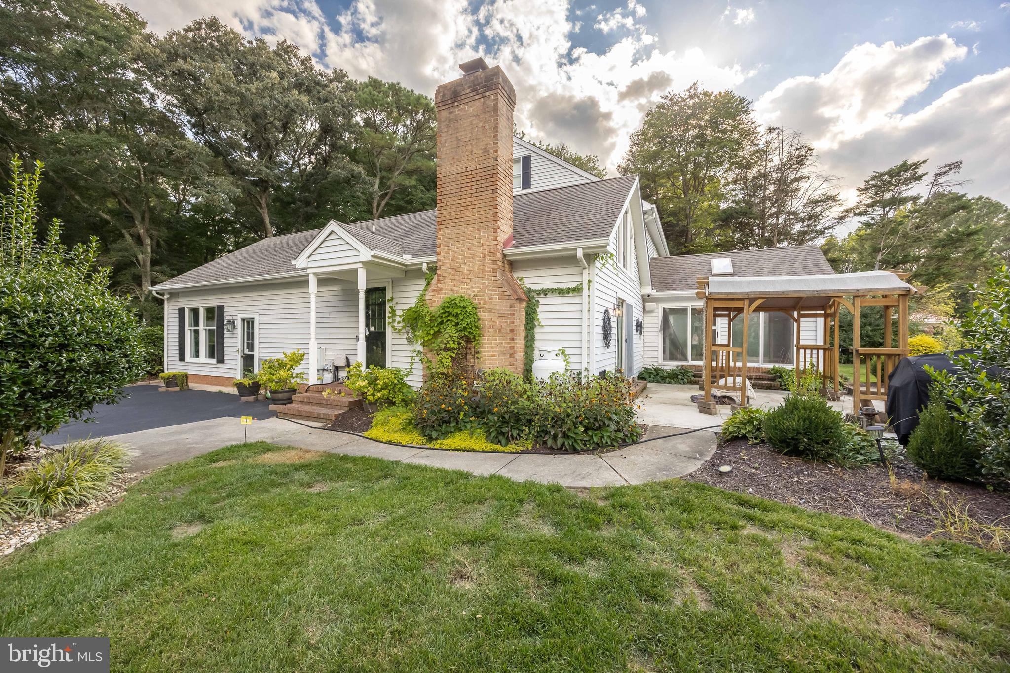 FOXCHASE - Residential