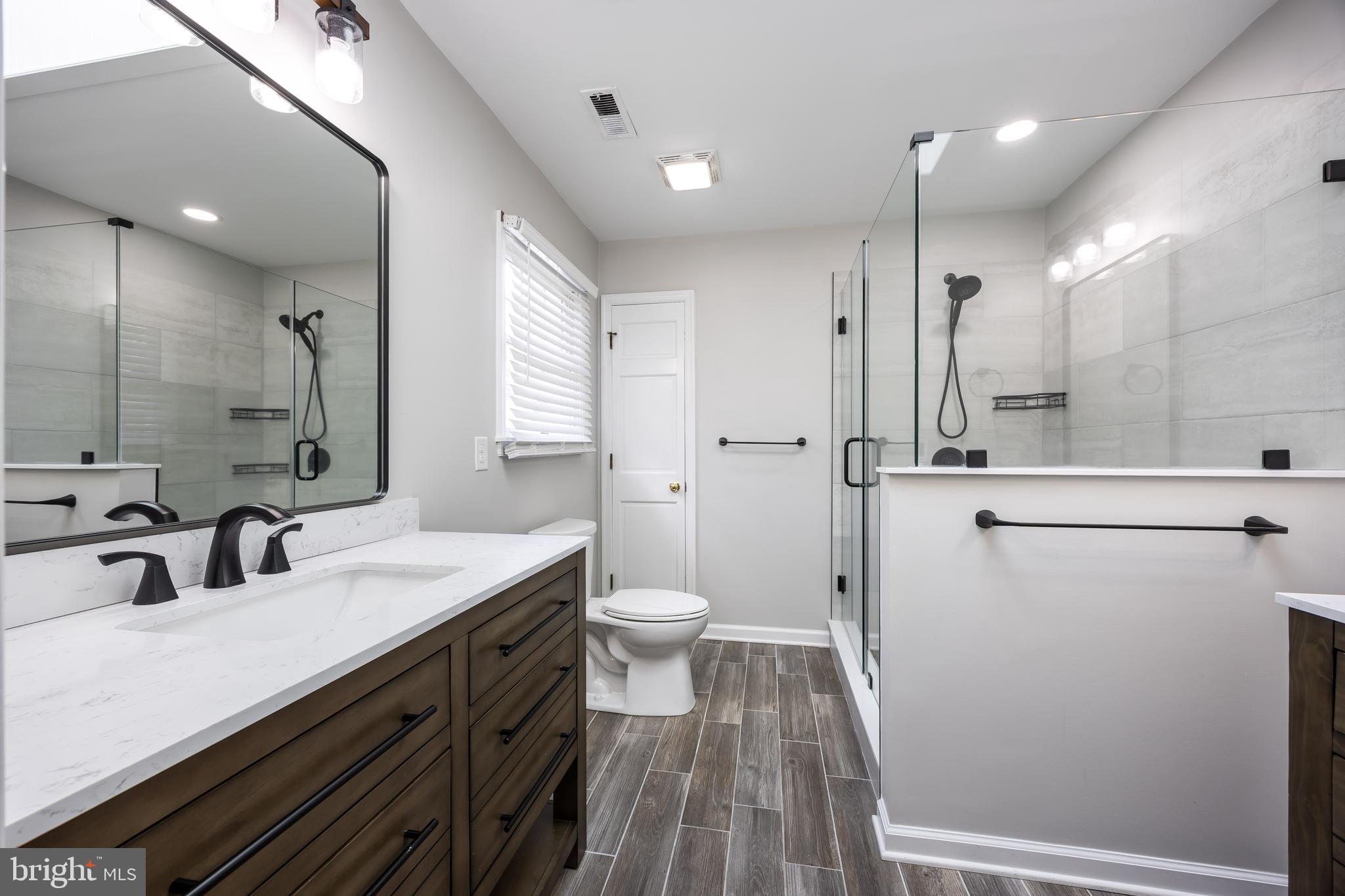 FOXCHASE - Residential