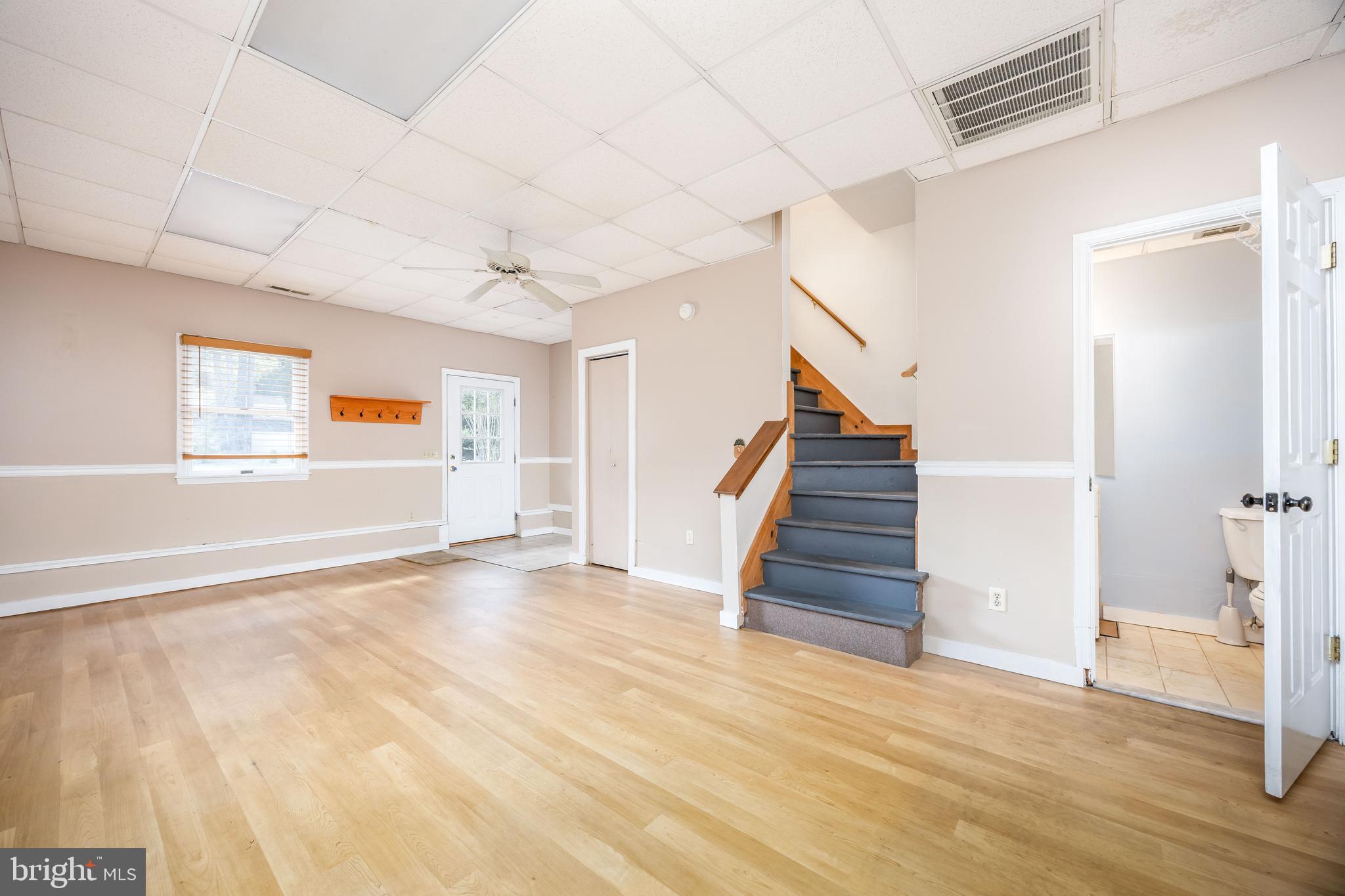 FOXCHASE - Residential