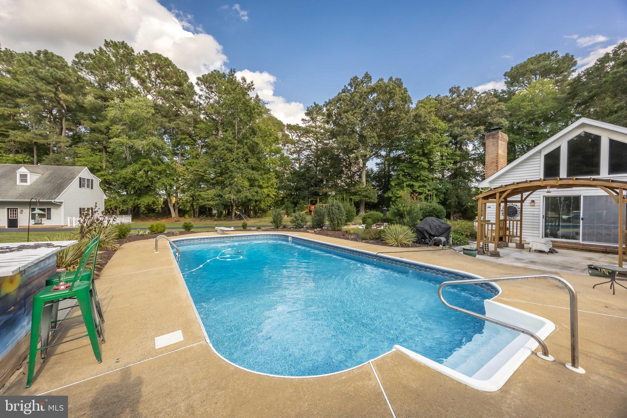 FOXCHASE - Residential