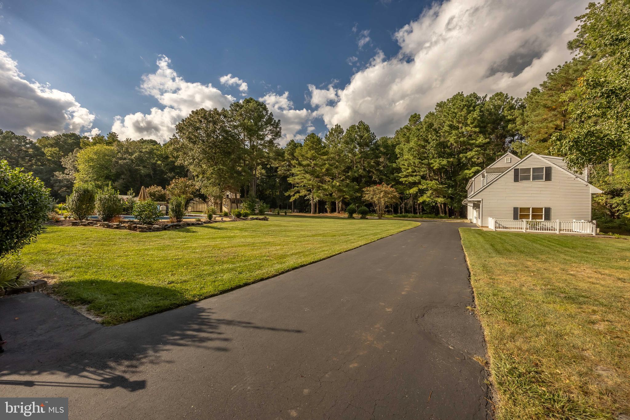 FOXCHASE - Residential