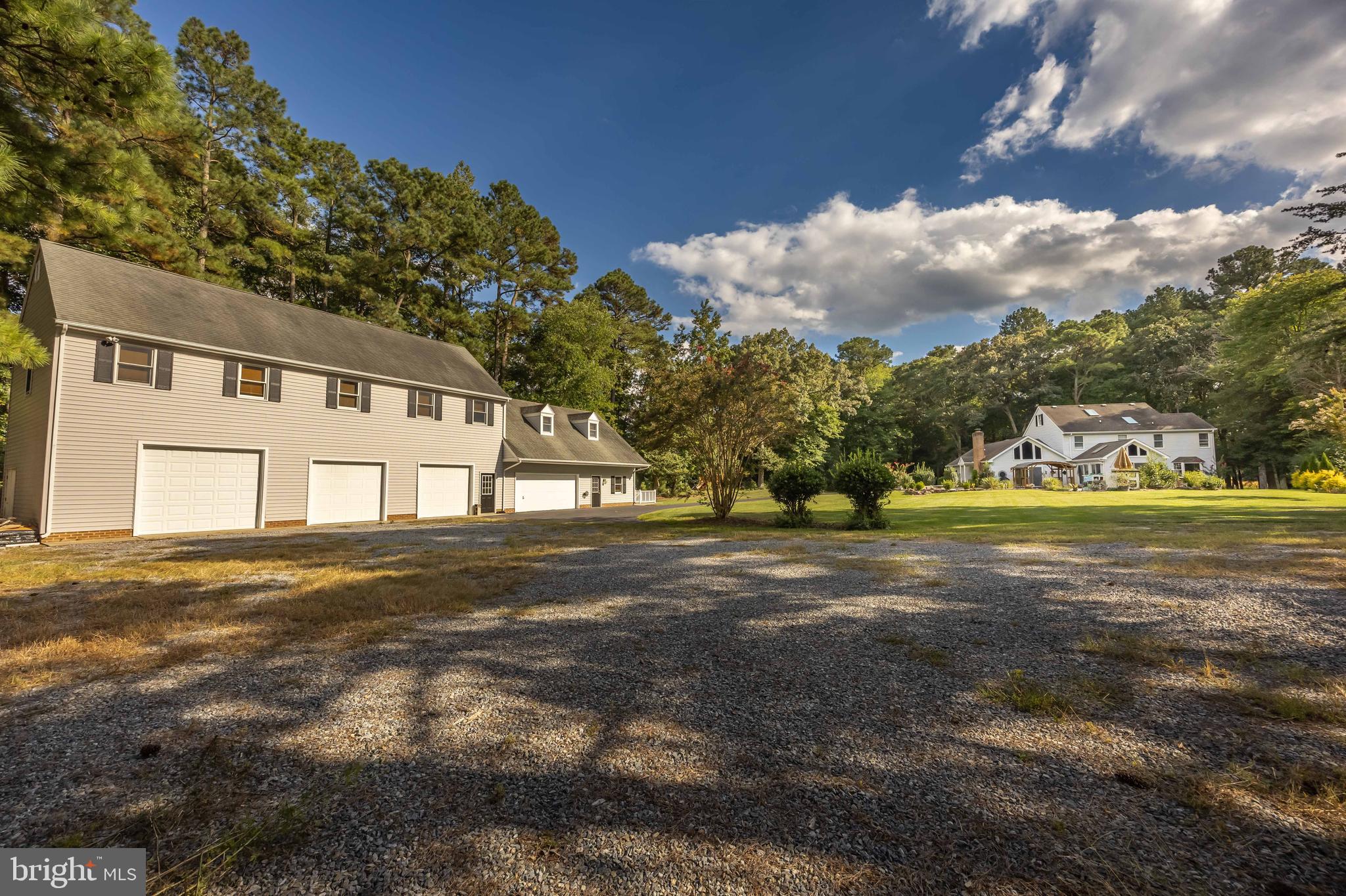 FOXCHASE - Residential