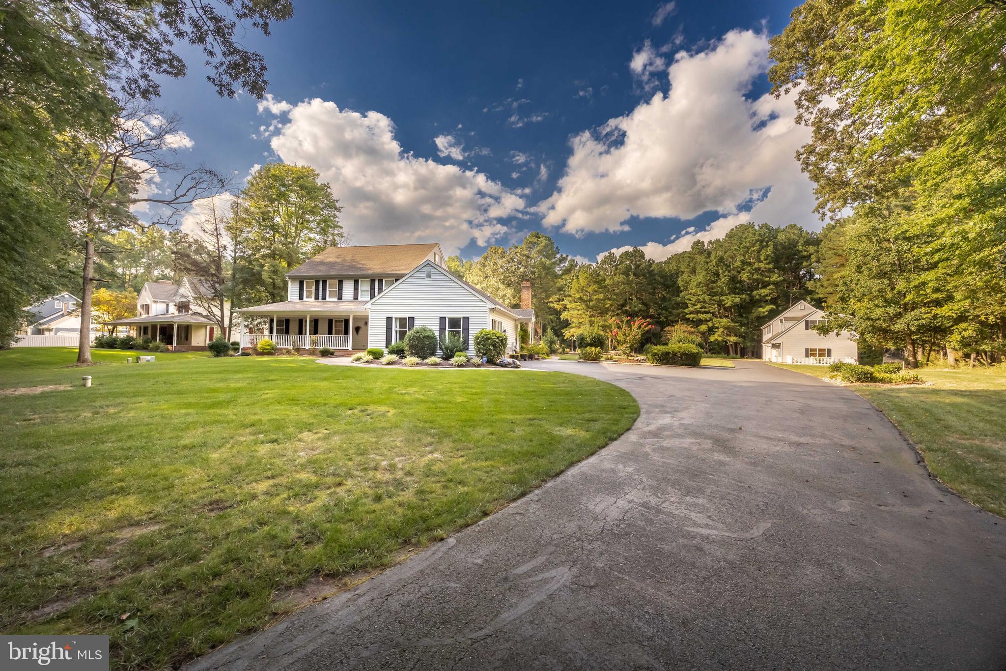 FOXCHASE - Residential