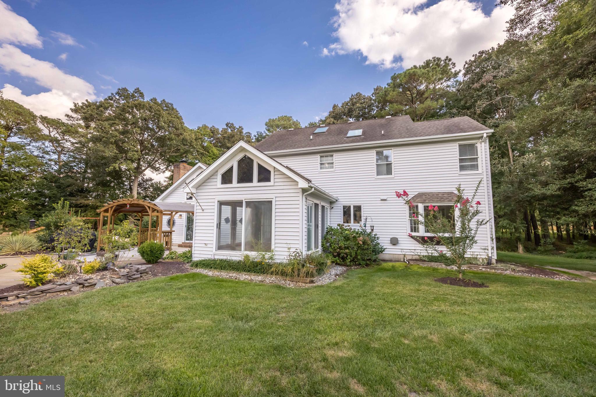 FOXCHASE - Residential