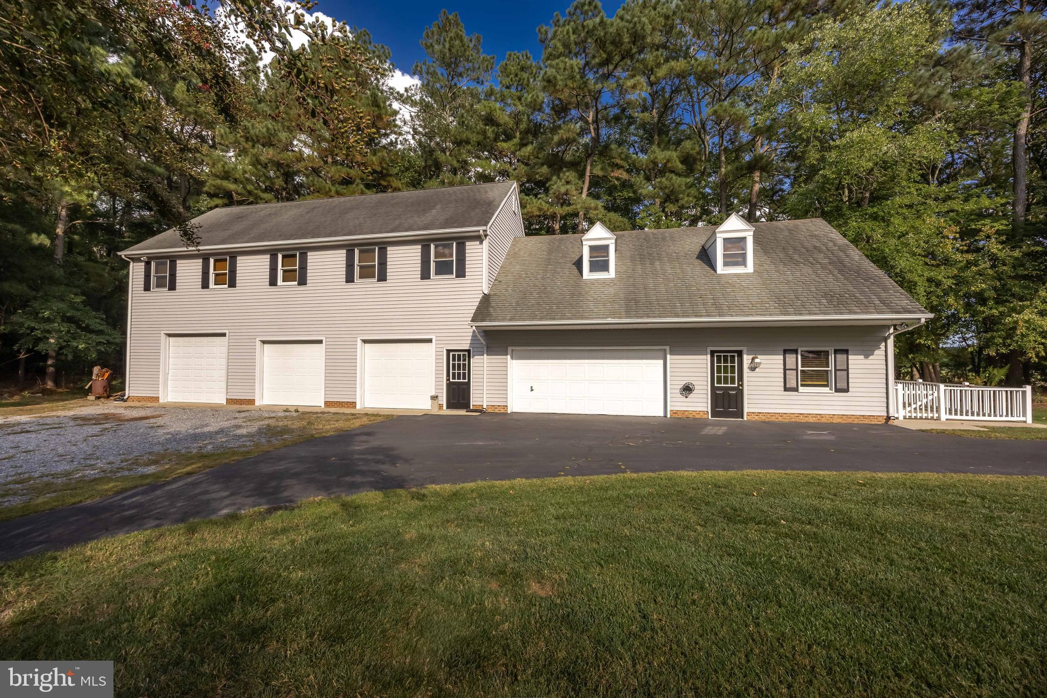 FOXCHASE - Residential