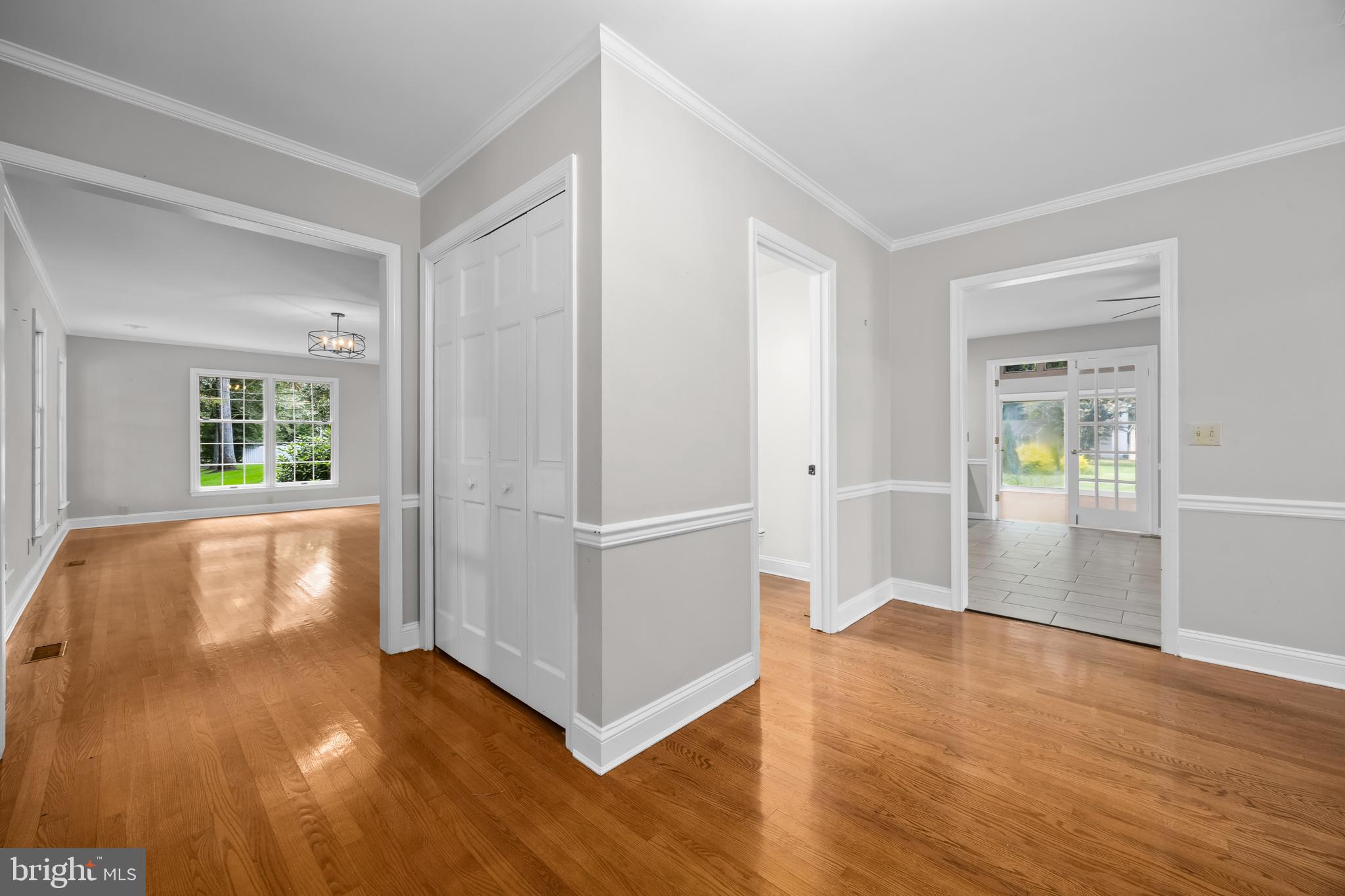 FOXCHASE - Residential