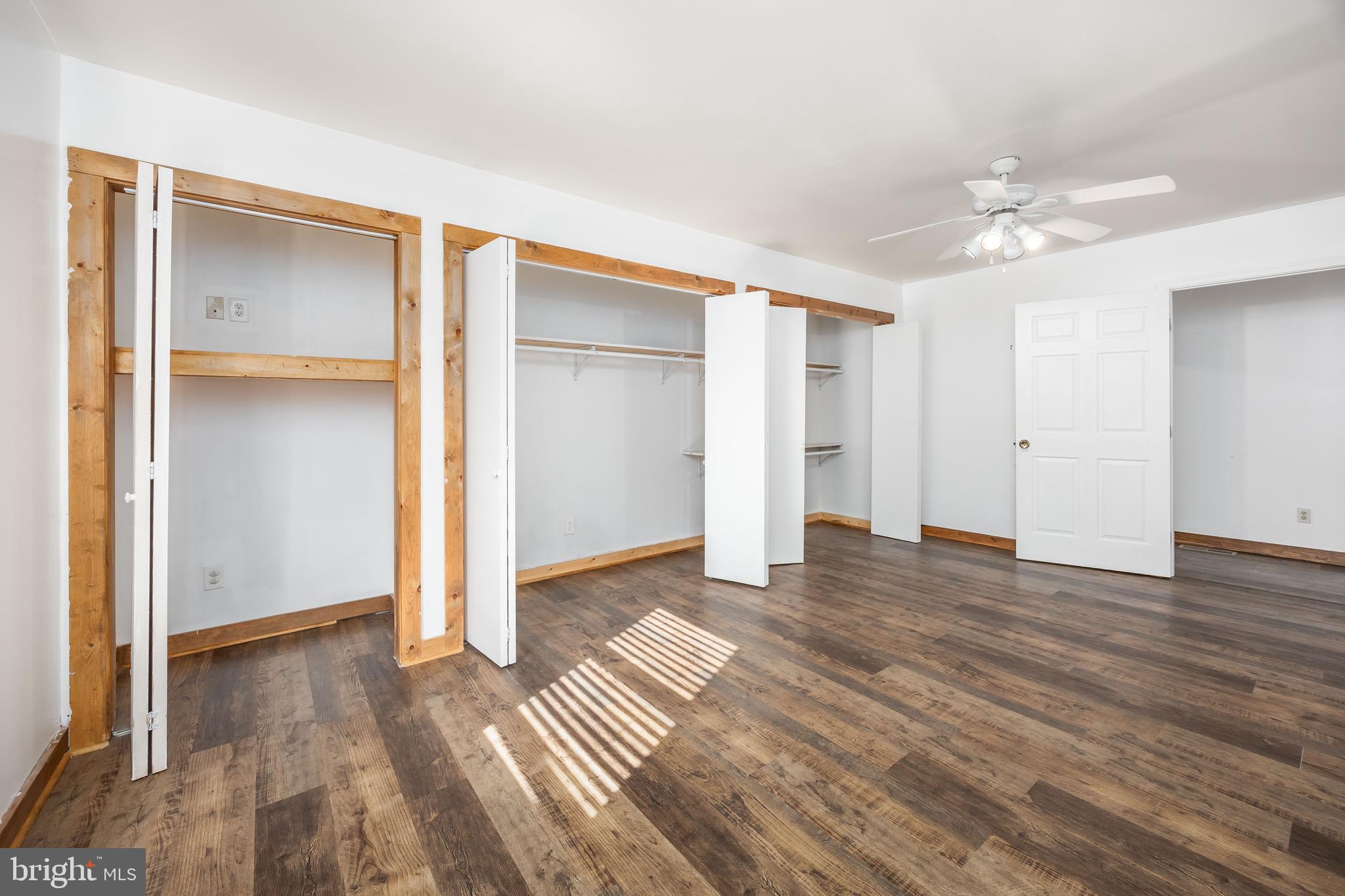 FOXCHASE - Residential