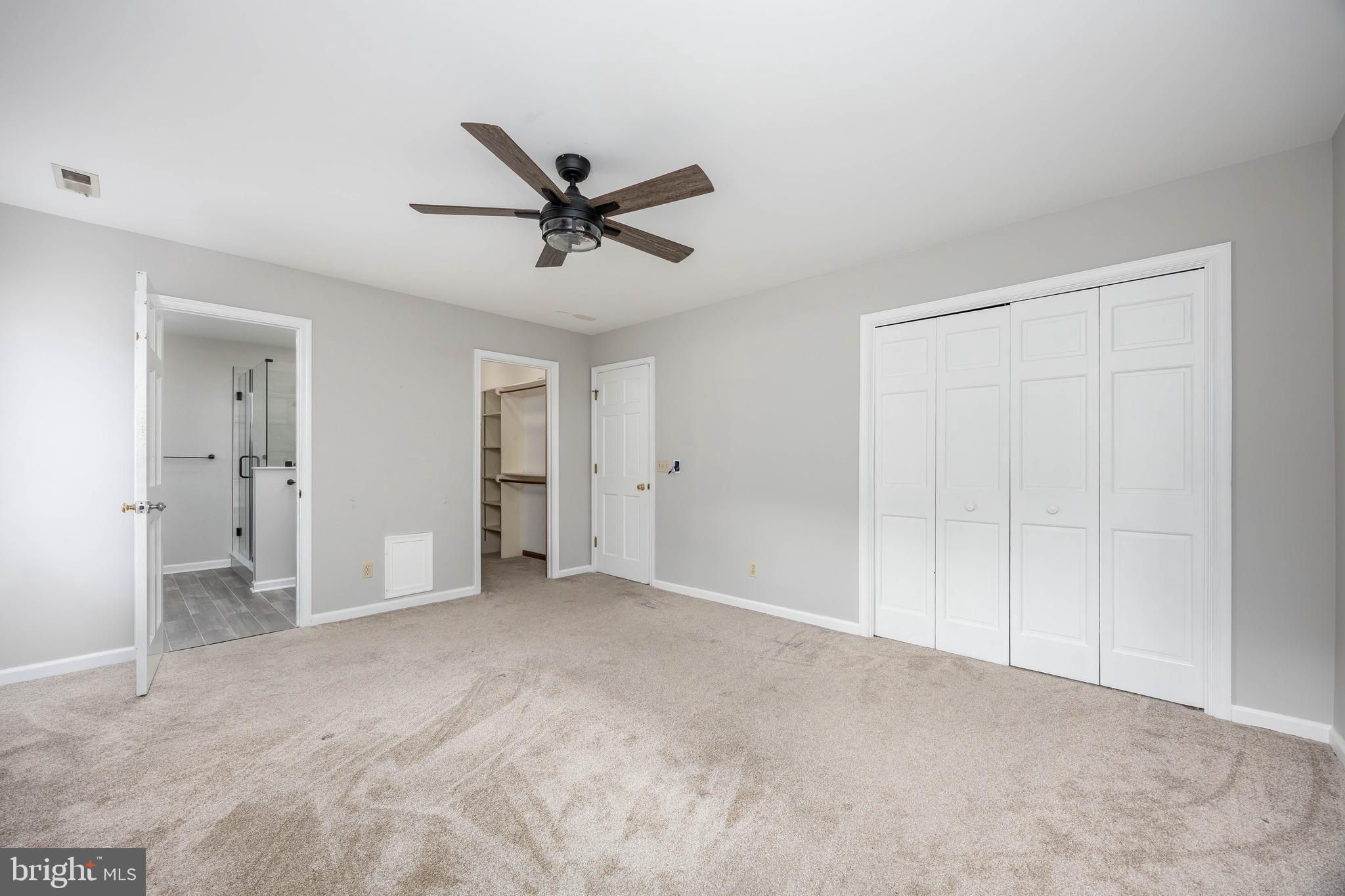 FOXCHASE - Residential