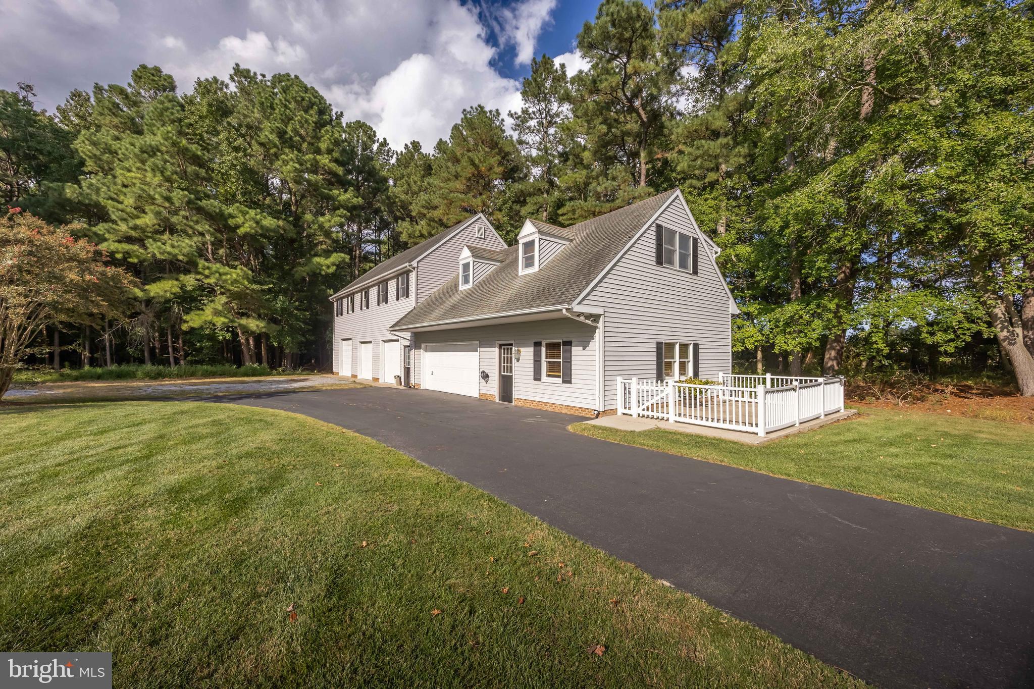 FOXCHASE - Residential