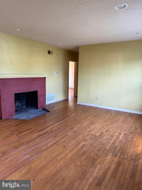 PLEASANT HILLS - Residential