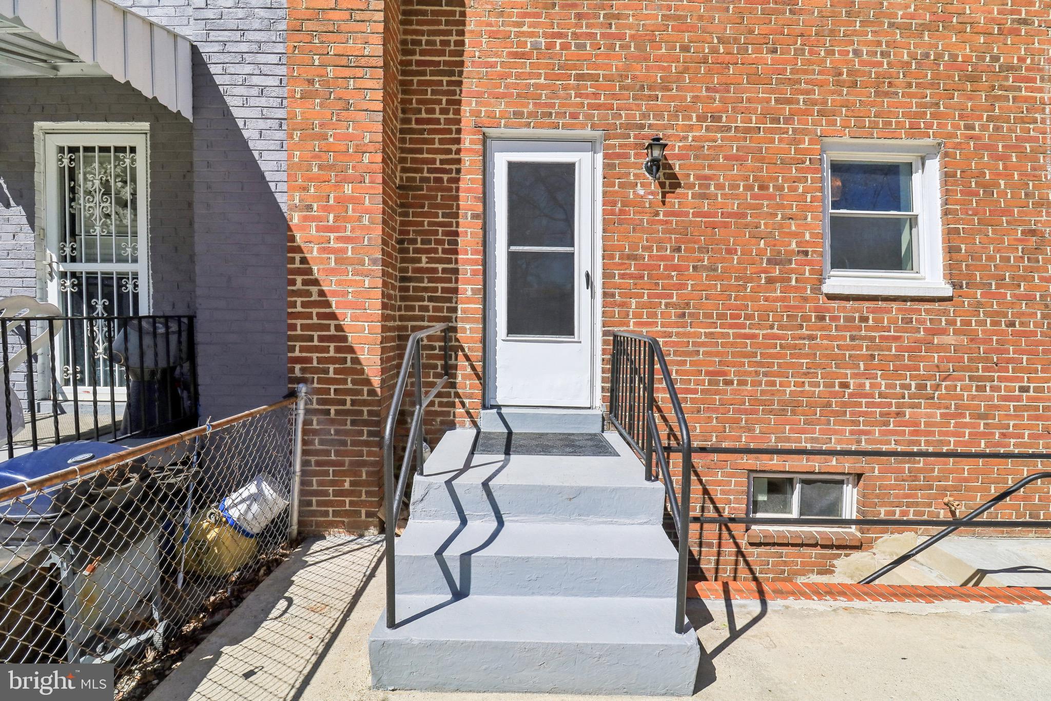 HIGHLAND GARDENS - Residential