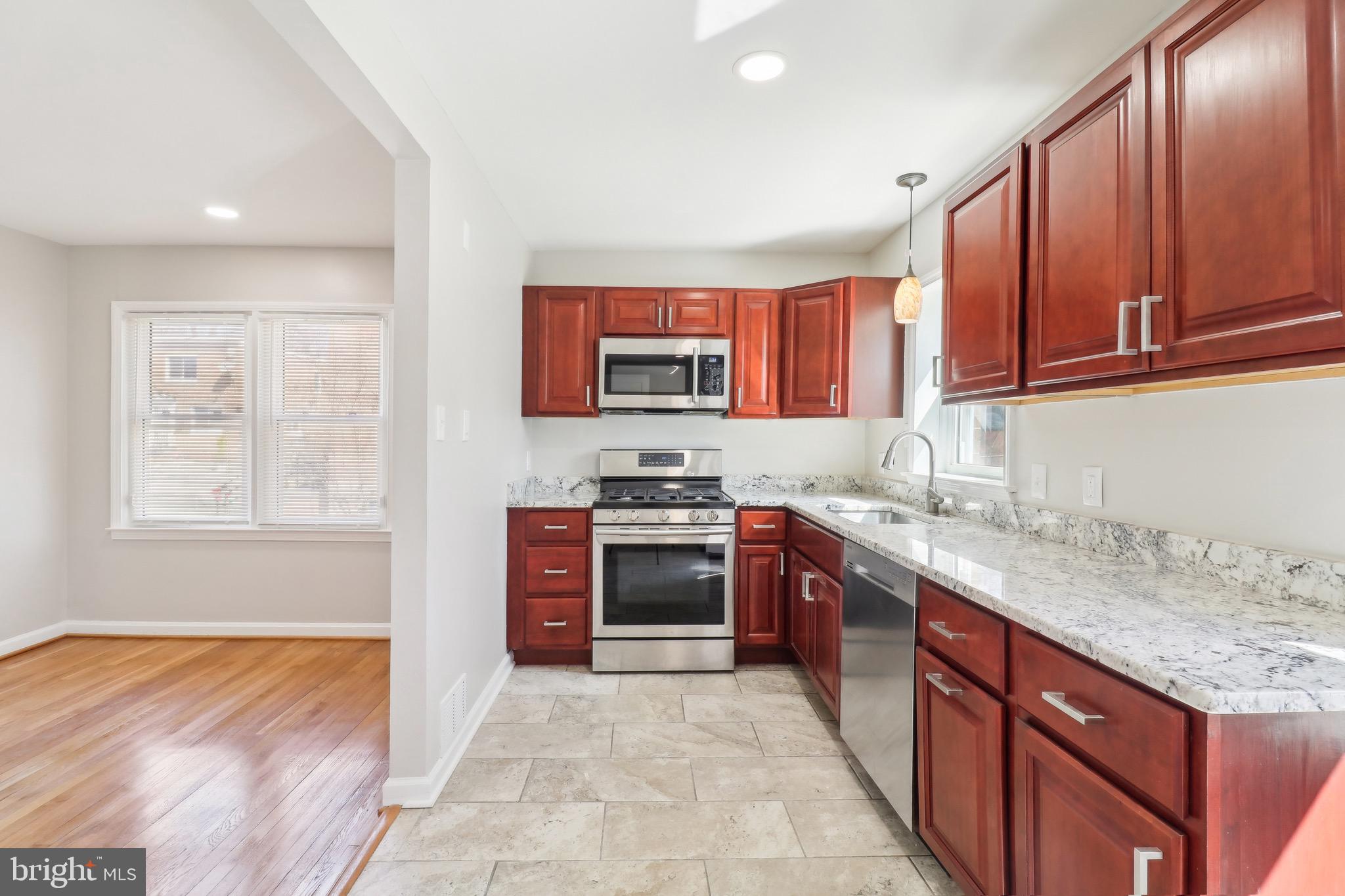 HIGHLAND GARDENS - Residential