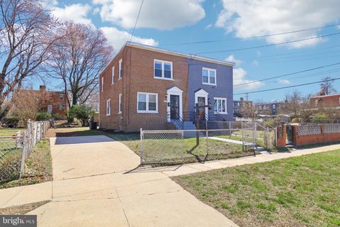 1159 BOOKER DRIVE CAPITOL HEIGHTS MD 20743