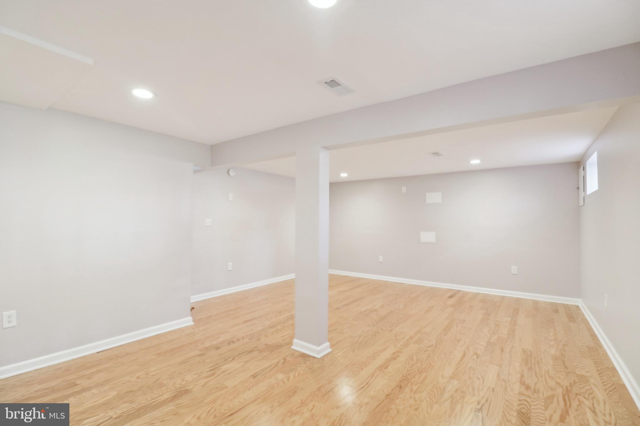 HIGHLAND GARDENS - Residential