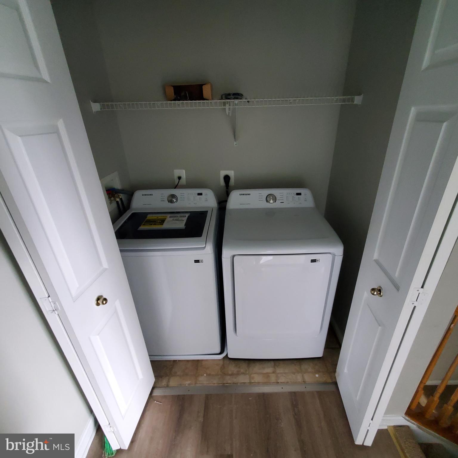 SENECA RIDGE - Residential Lease