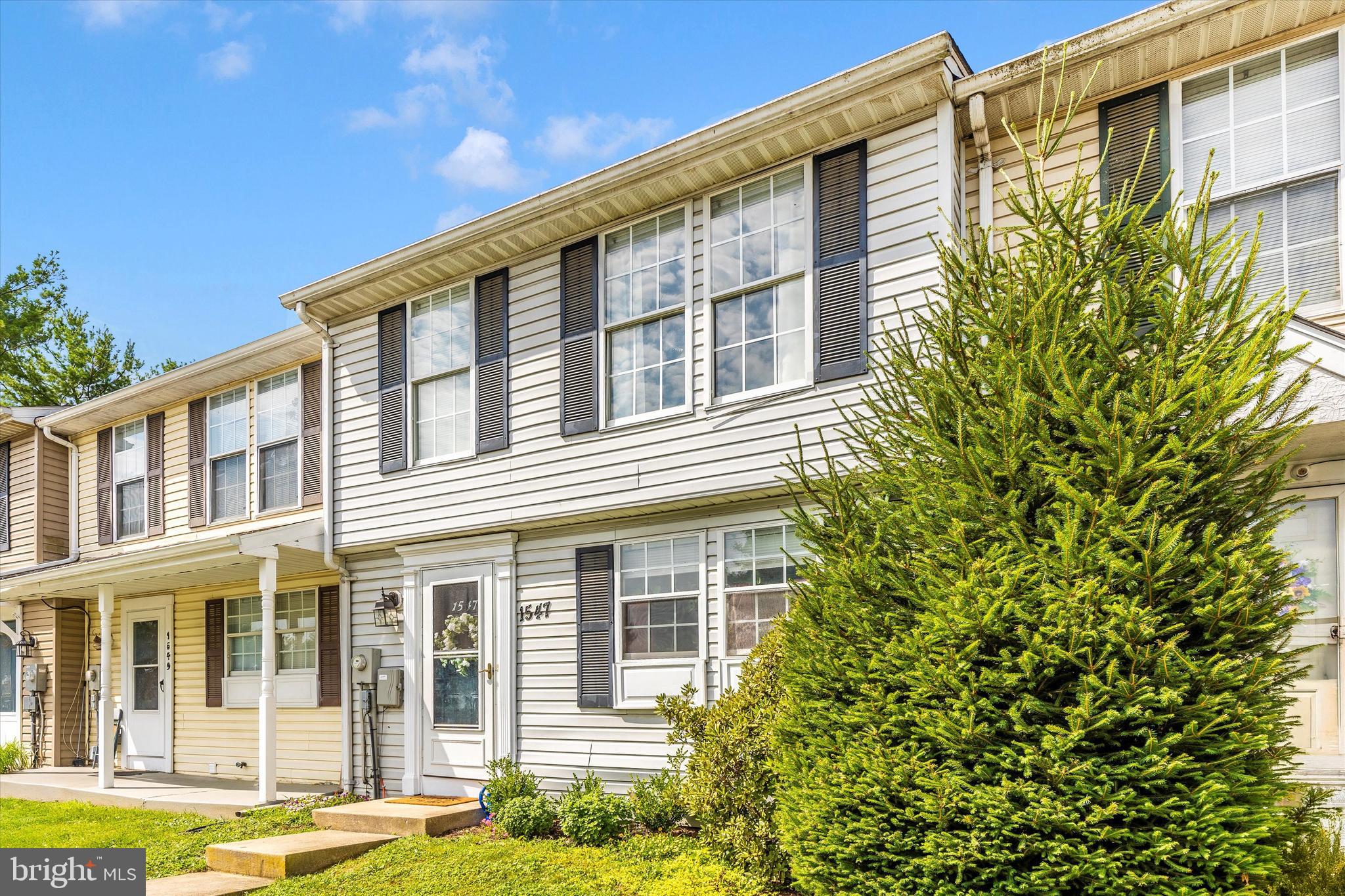 ROLLING MEADOWS - Residential