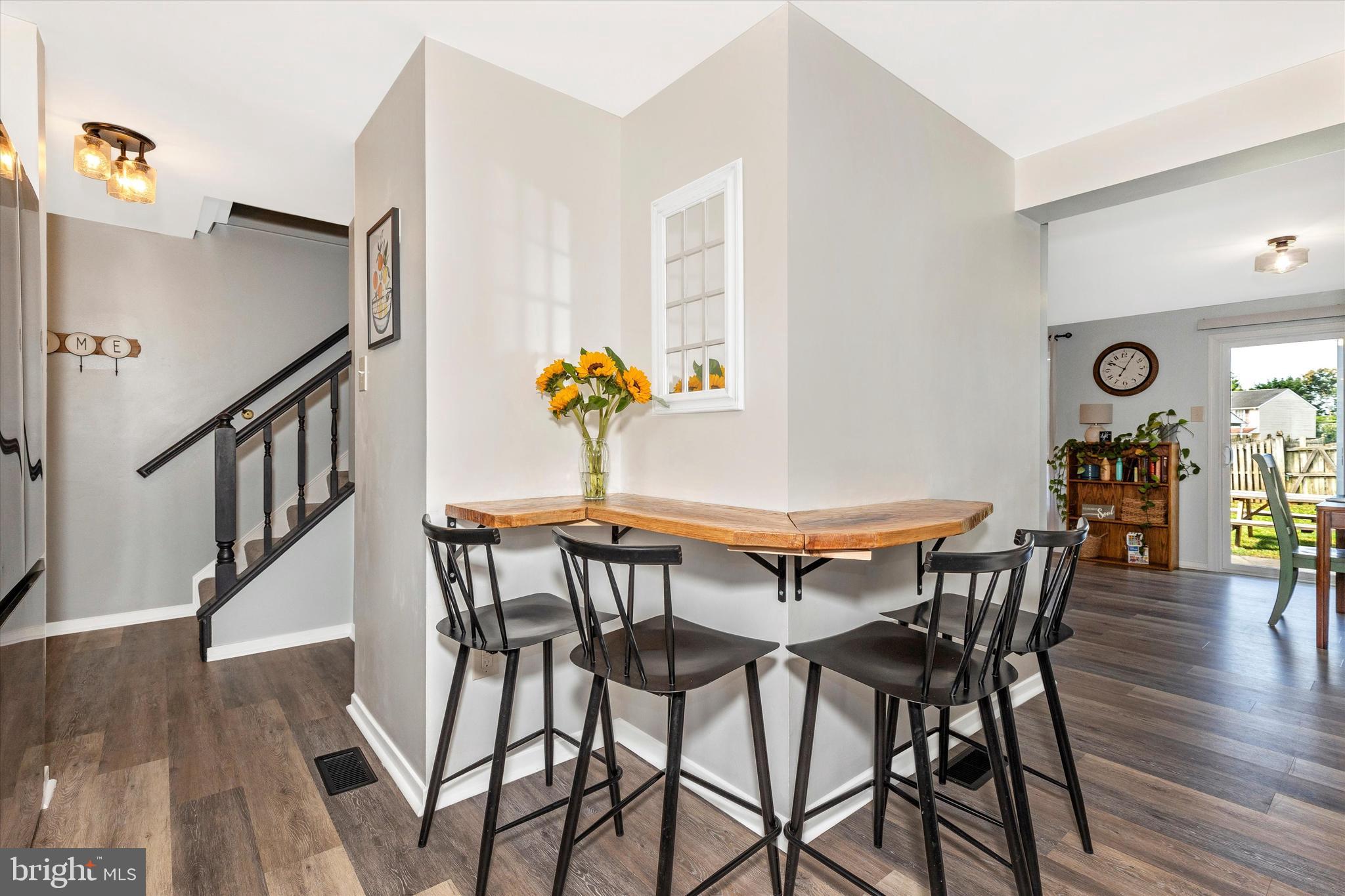 ROLLING MEADOWS - Residential