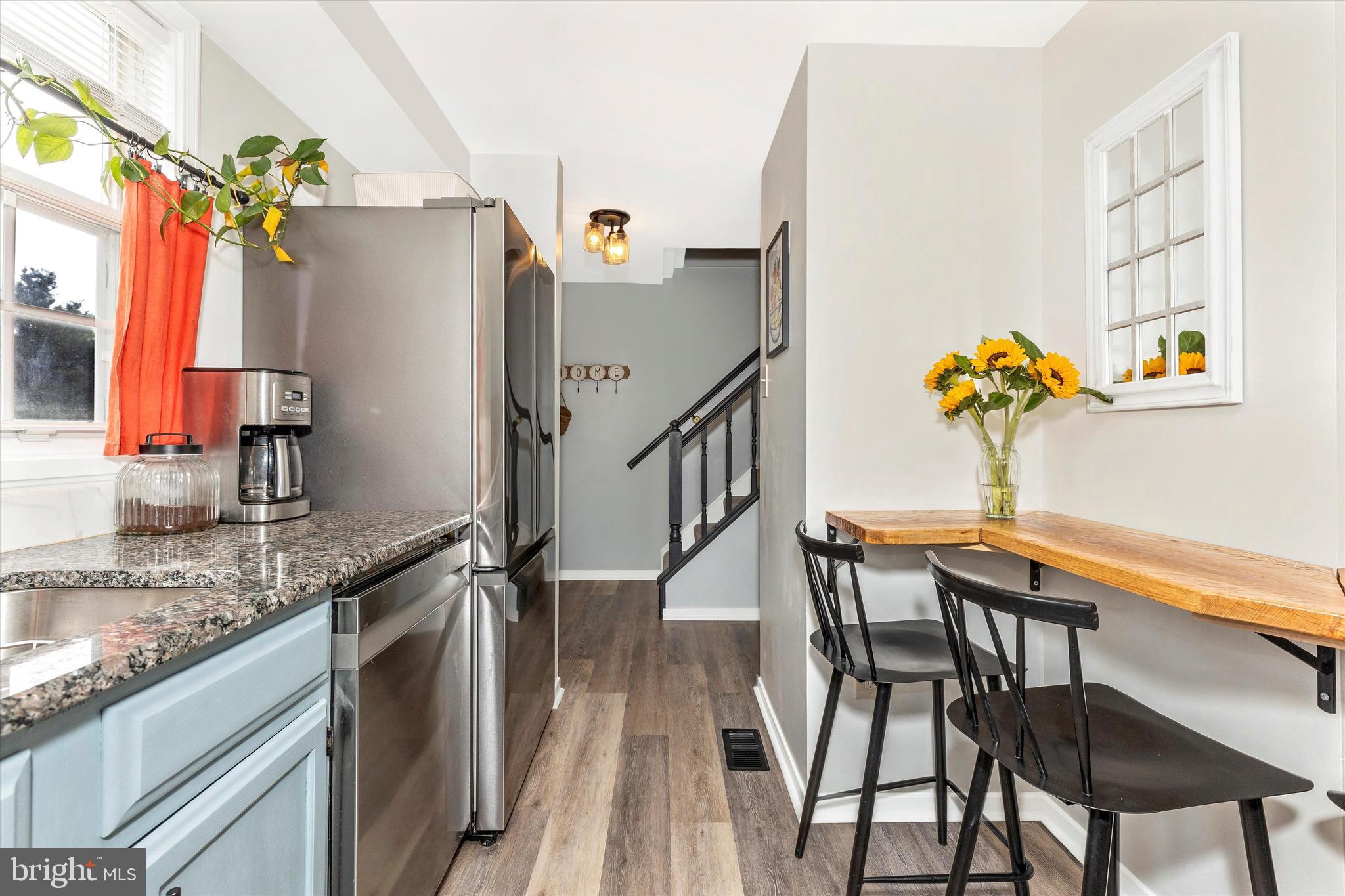 ROLLING MEADOWS - Residential