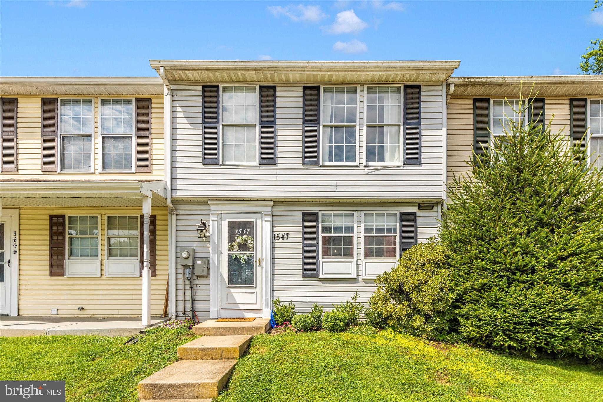 ROLLING MEADOWS - Residential