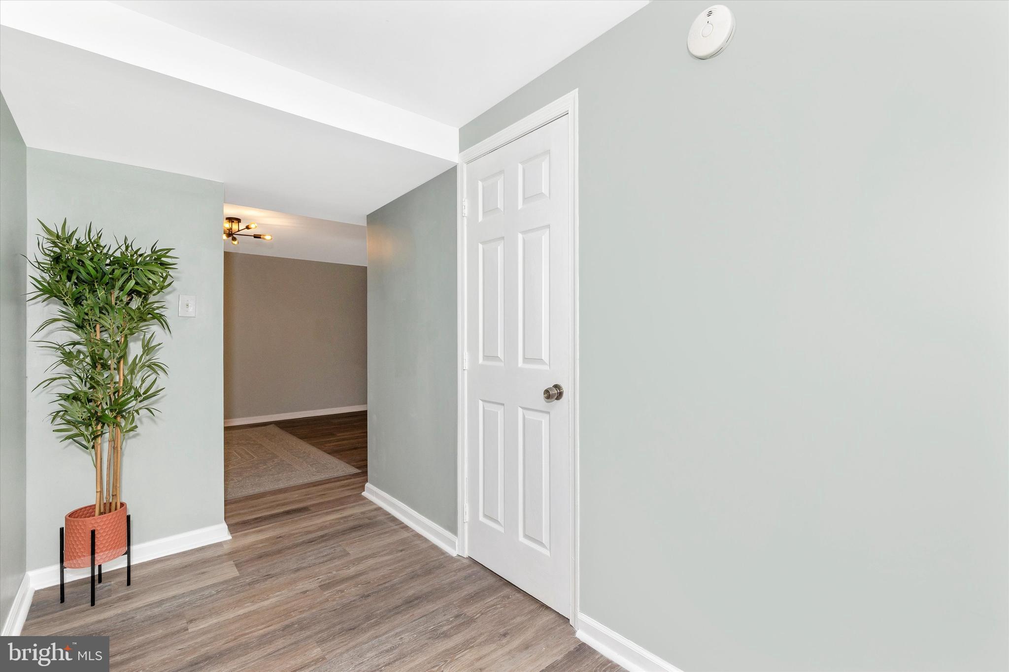 ROLLING MEADOWS - Residential