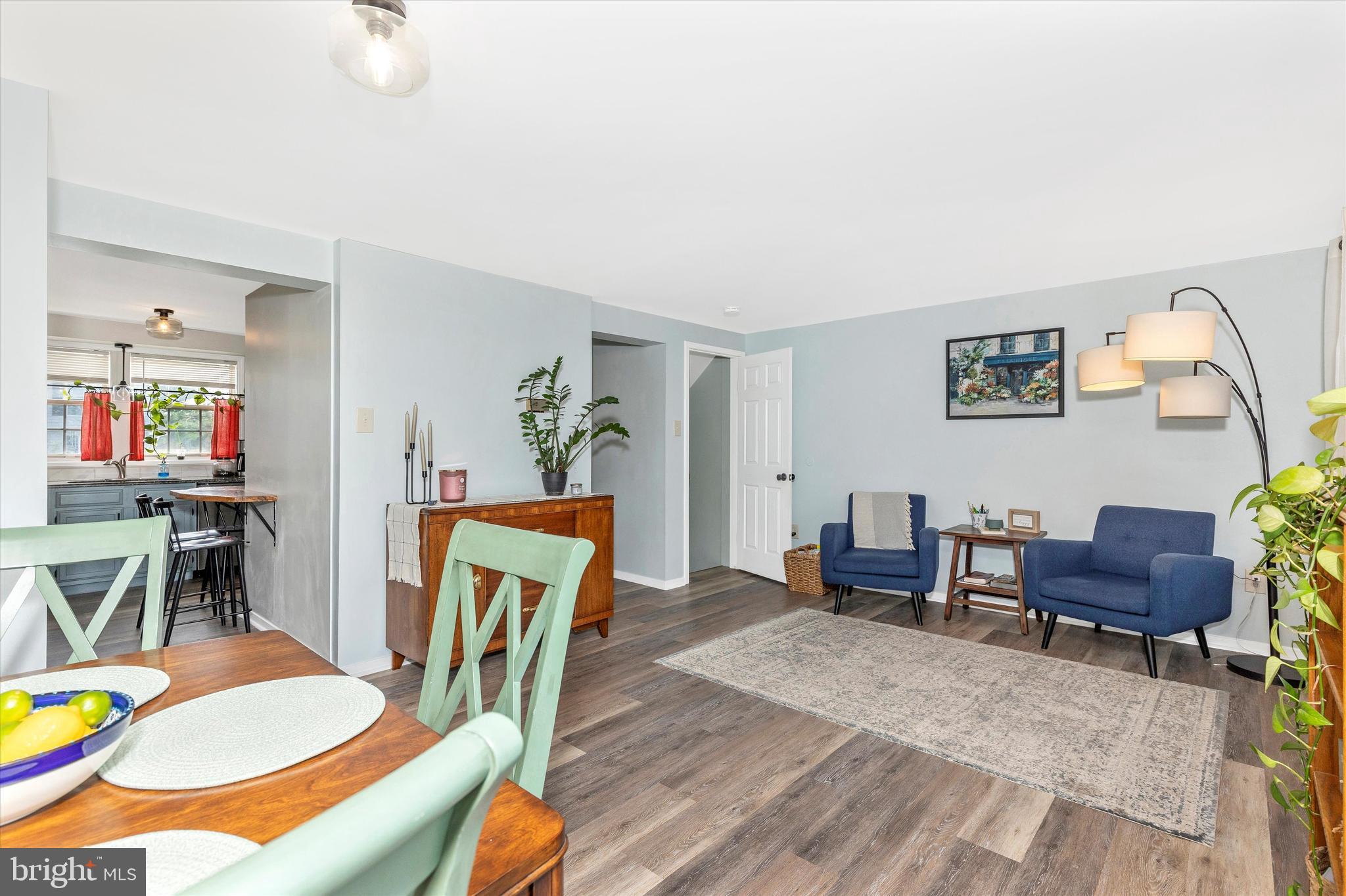 ROLLING MEADOWS - Residential