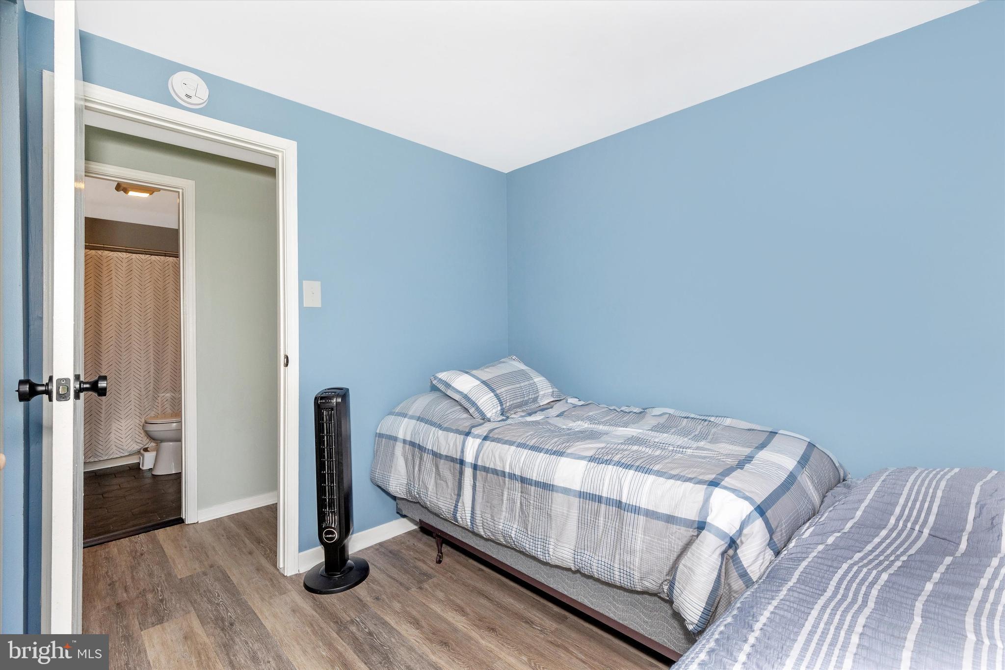 ROLLING MEADOWS - Residential