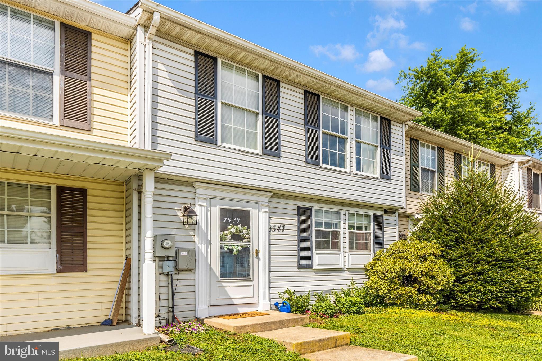 ROLLING MEADOWS - Residential