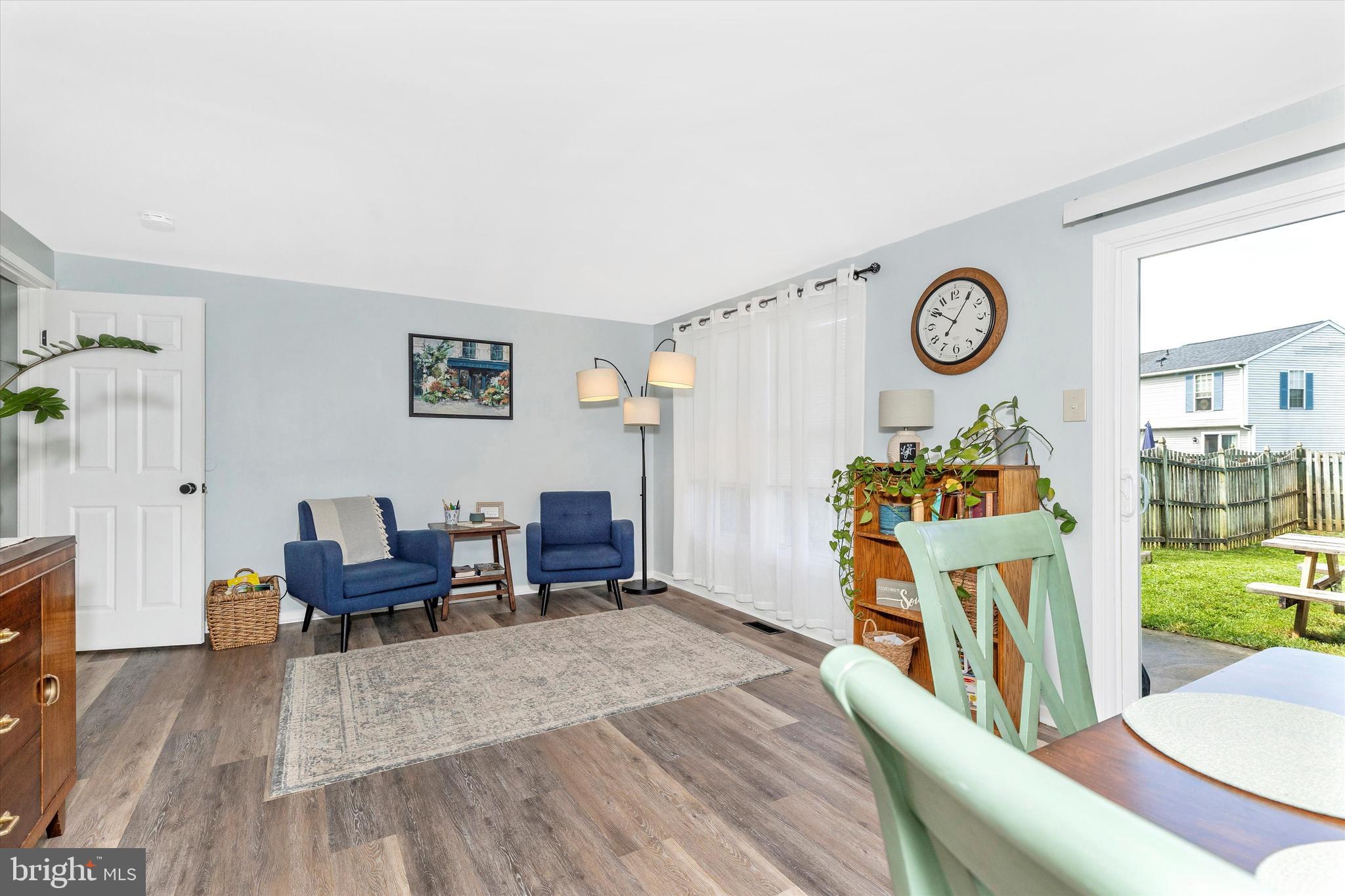 ROLLING MEADOWS - Residential