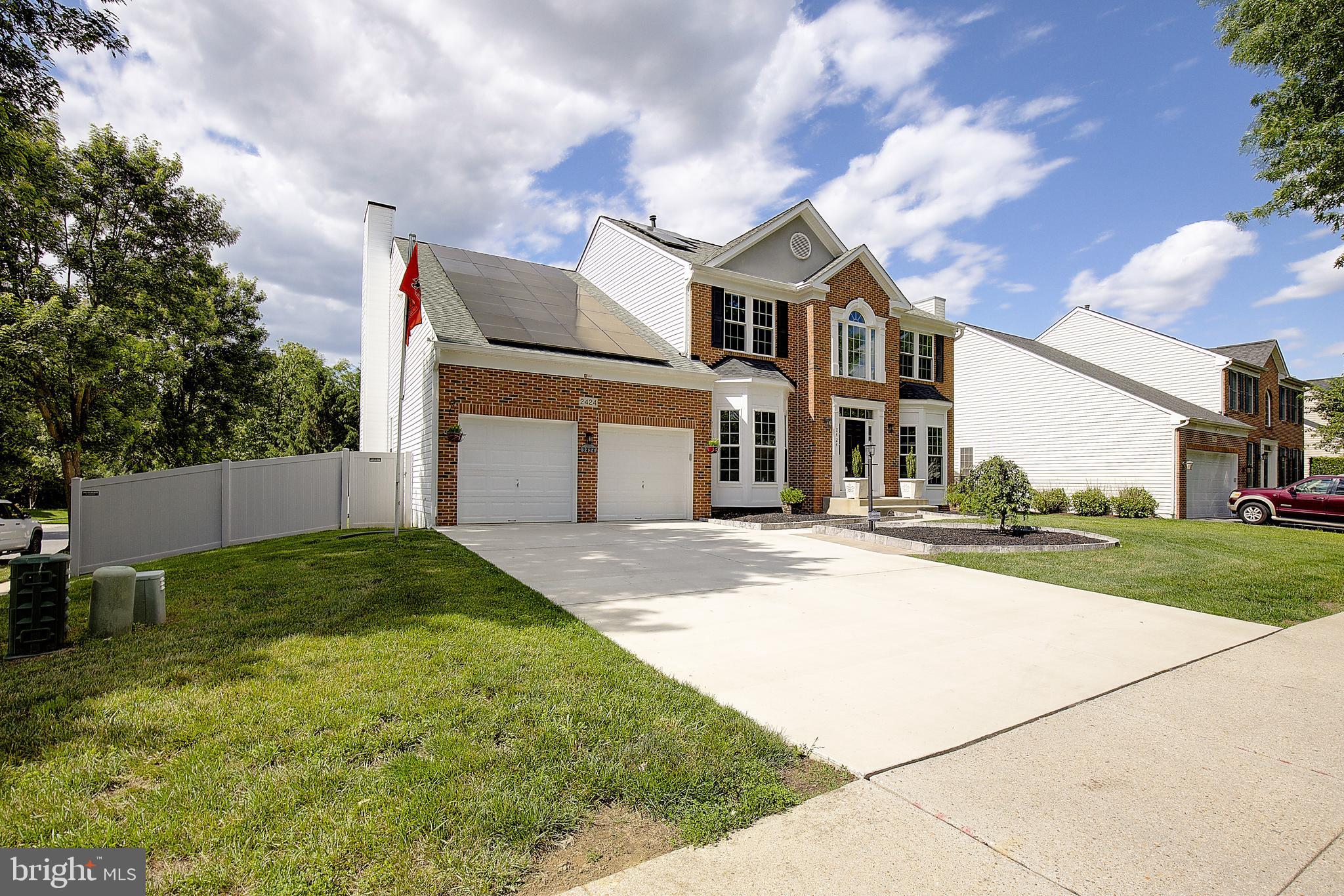 2424 VALLEY BROOK LANE