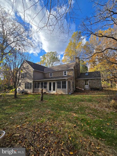 214 GAMELAND ROAD SELLERSVILLE PA 18960