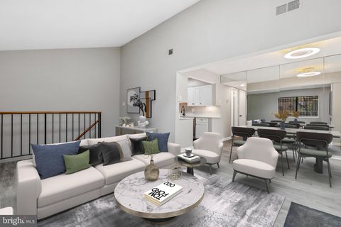 3452 SUMMIT COURT NE 3452 WASHINGTON DC 20018