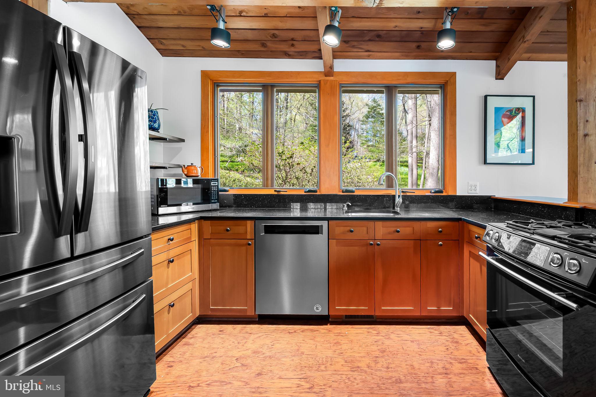 PINELEIGH - Residential