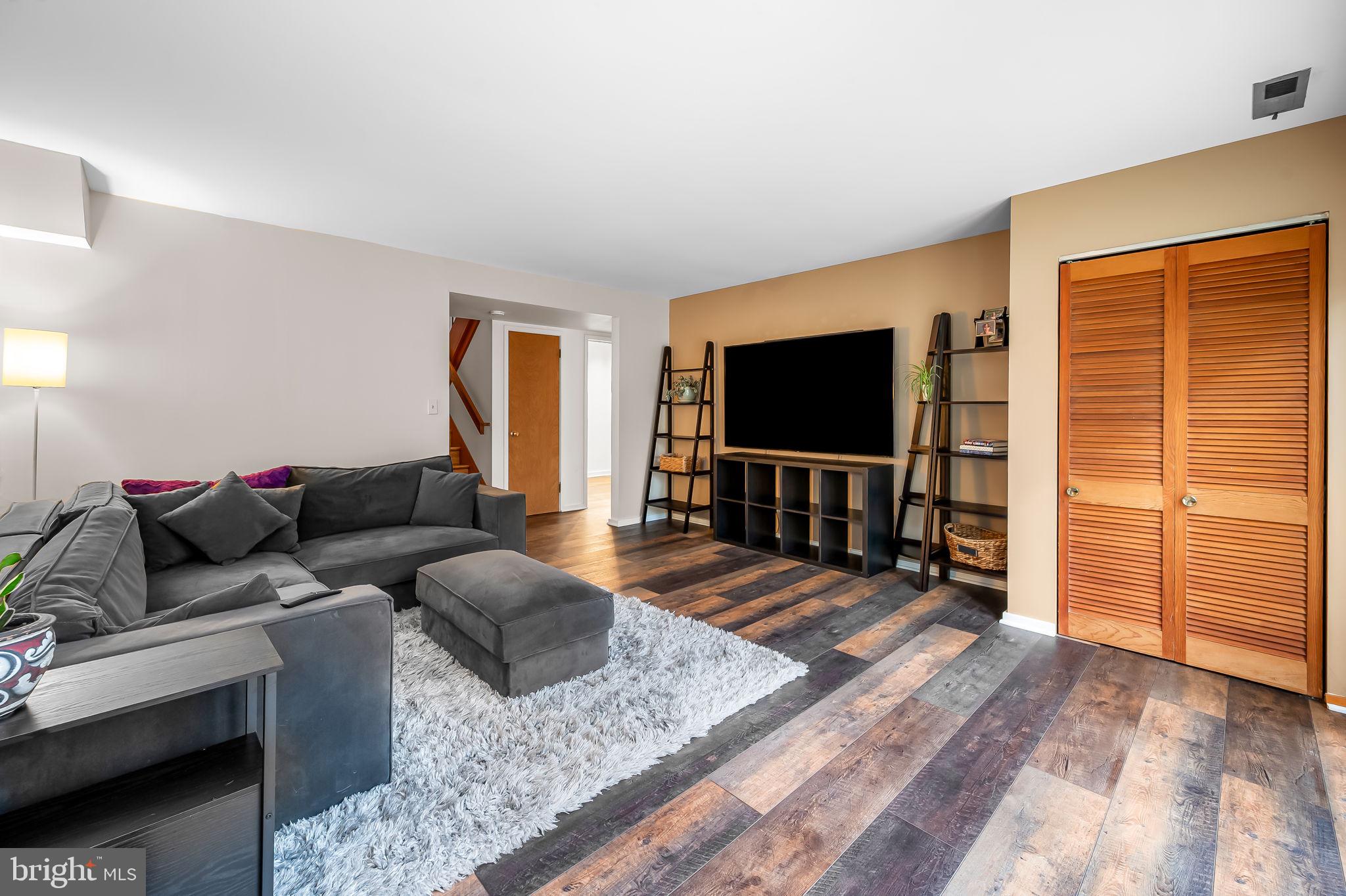 PINELEIGH - Residential