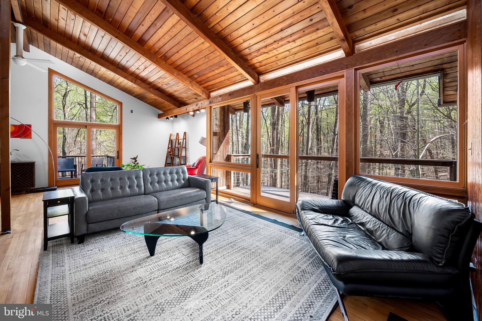 PINELEIGH - Residential