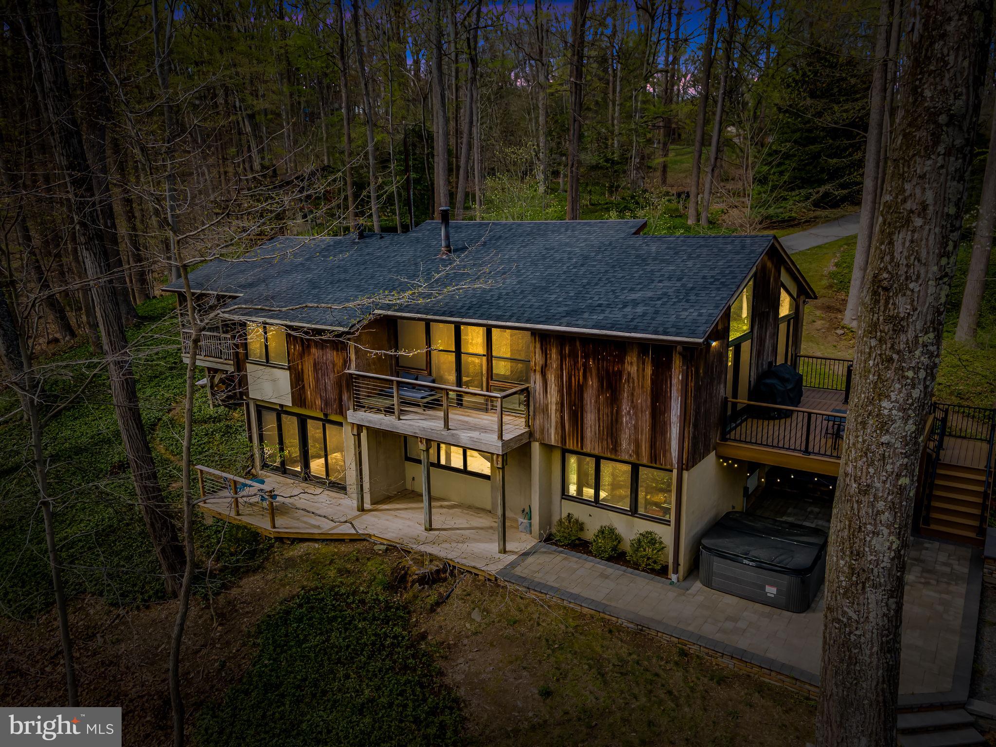 1115 HIGH COUNTRY ROAD